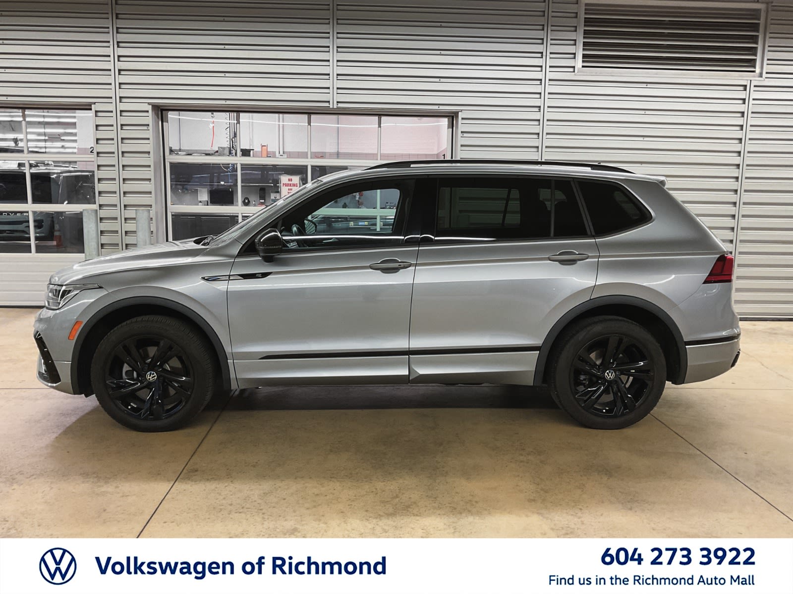 2023 Volkswagen Tiguan Comfortline R-Line Black Edition, Vancouver, Cash