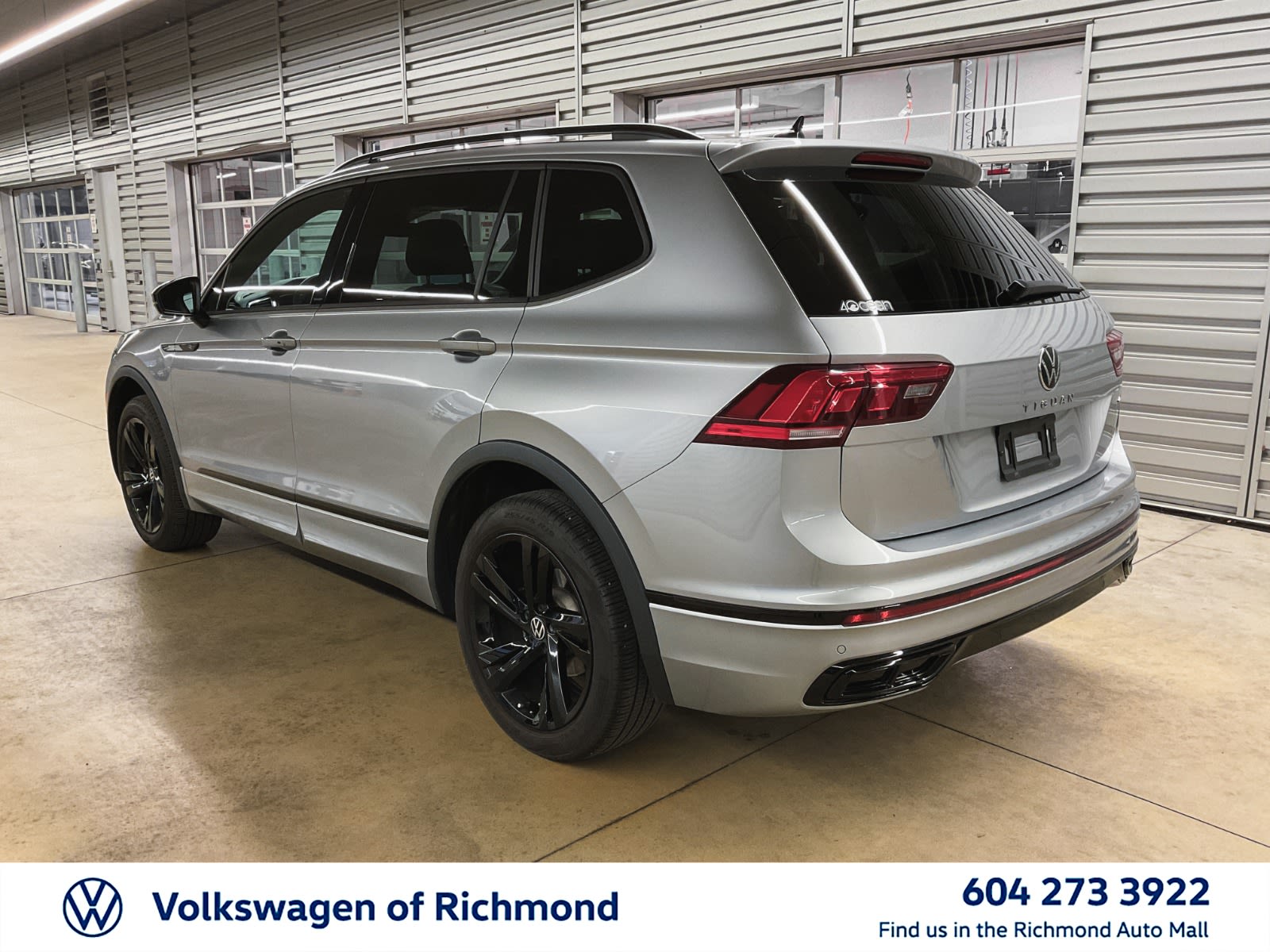 2023 Volkswagen Tiguan Comfortline R-Line Black Edition, Vancouver, Cash