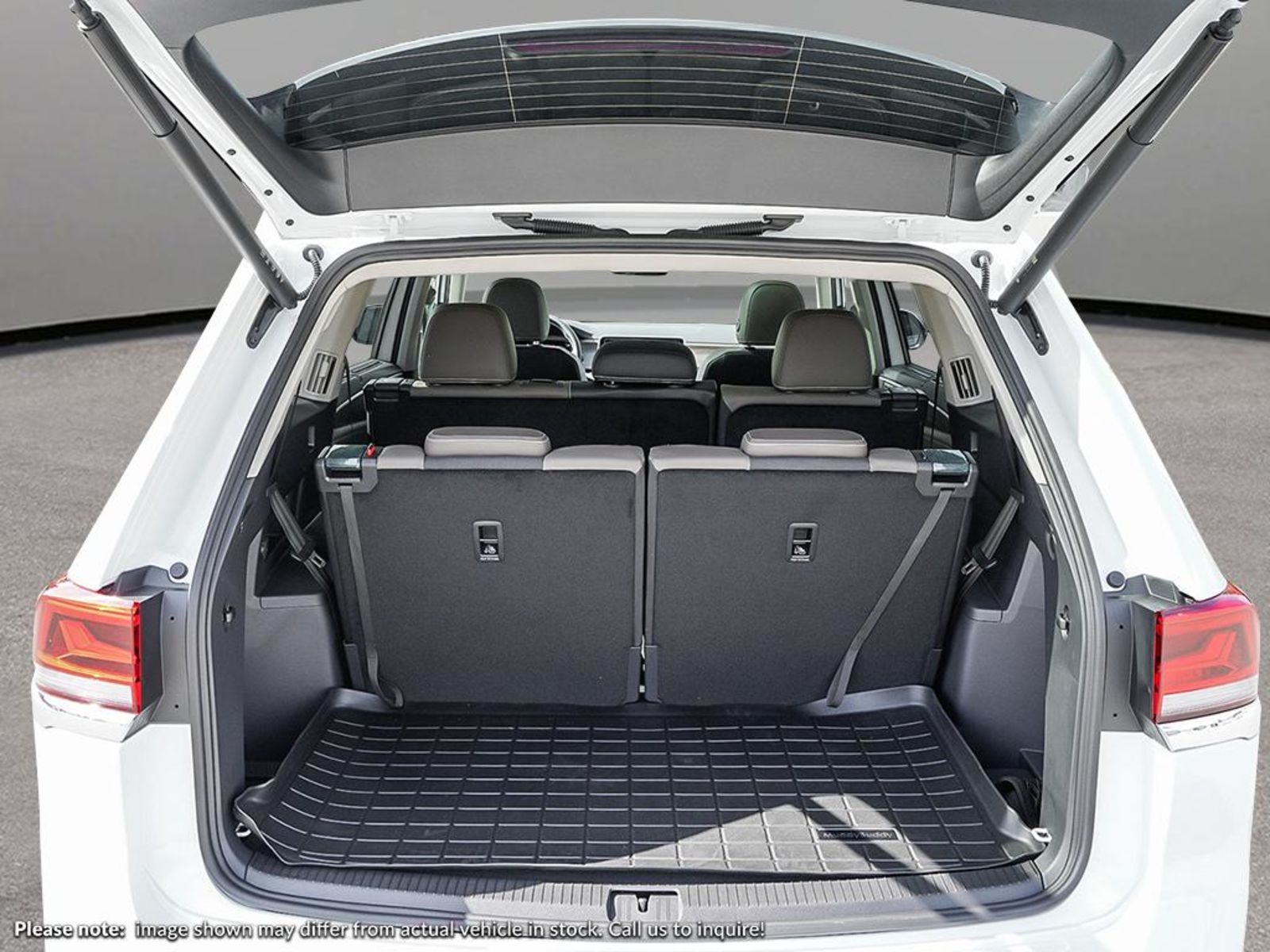 2025 Volkswagen Atlas Highline, Vancouver, Cash