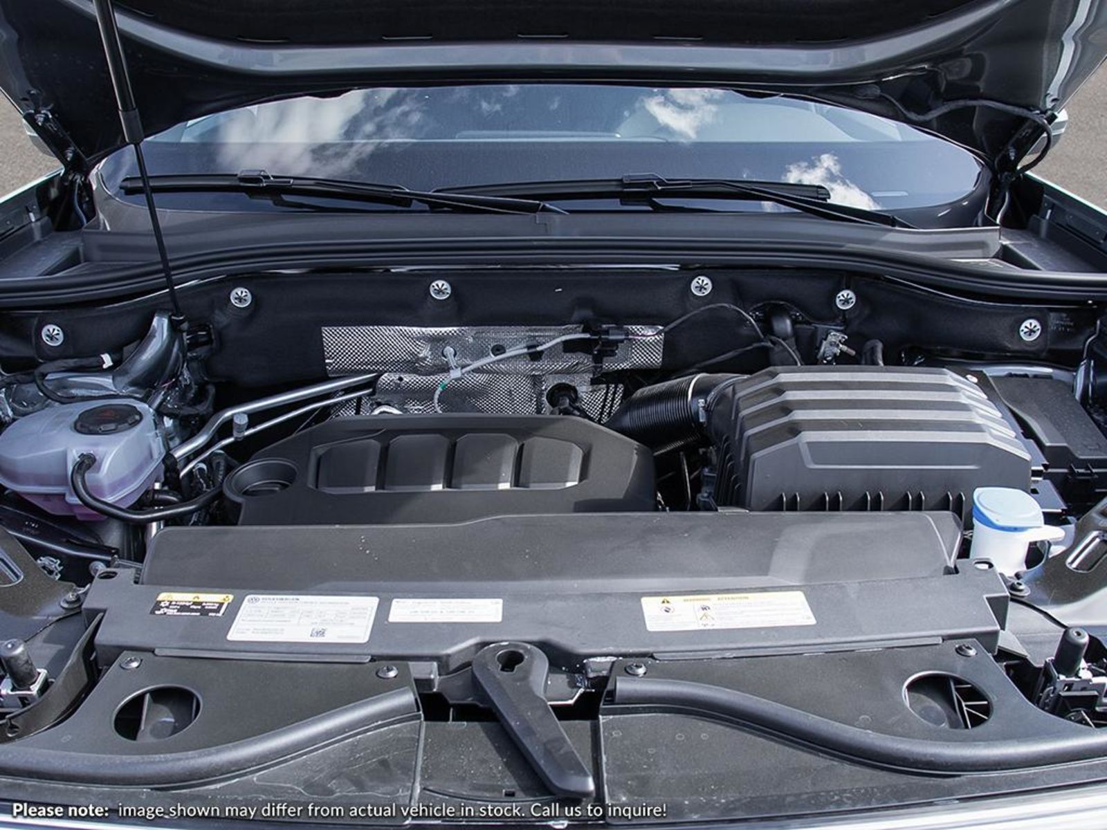 2025 Volkswagen Atlas Cross Sport Comfortline, Vancouver, Cash