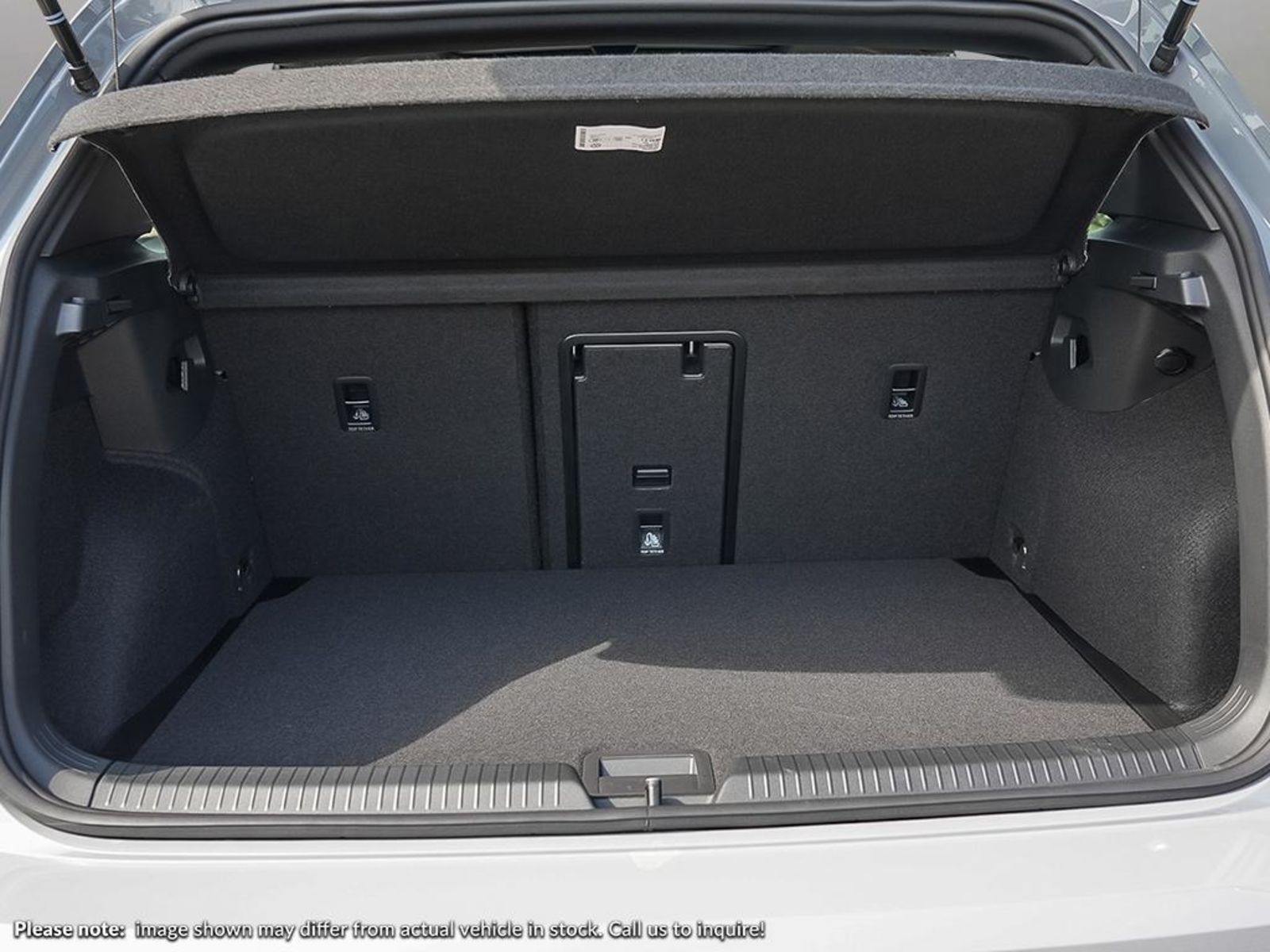 2025 Volkswagen Golf GTI Auto, Vancouver, Cash