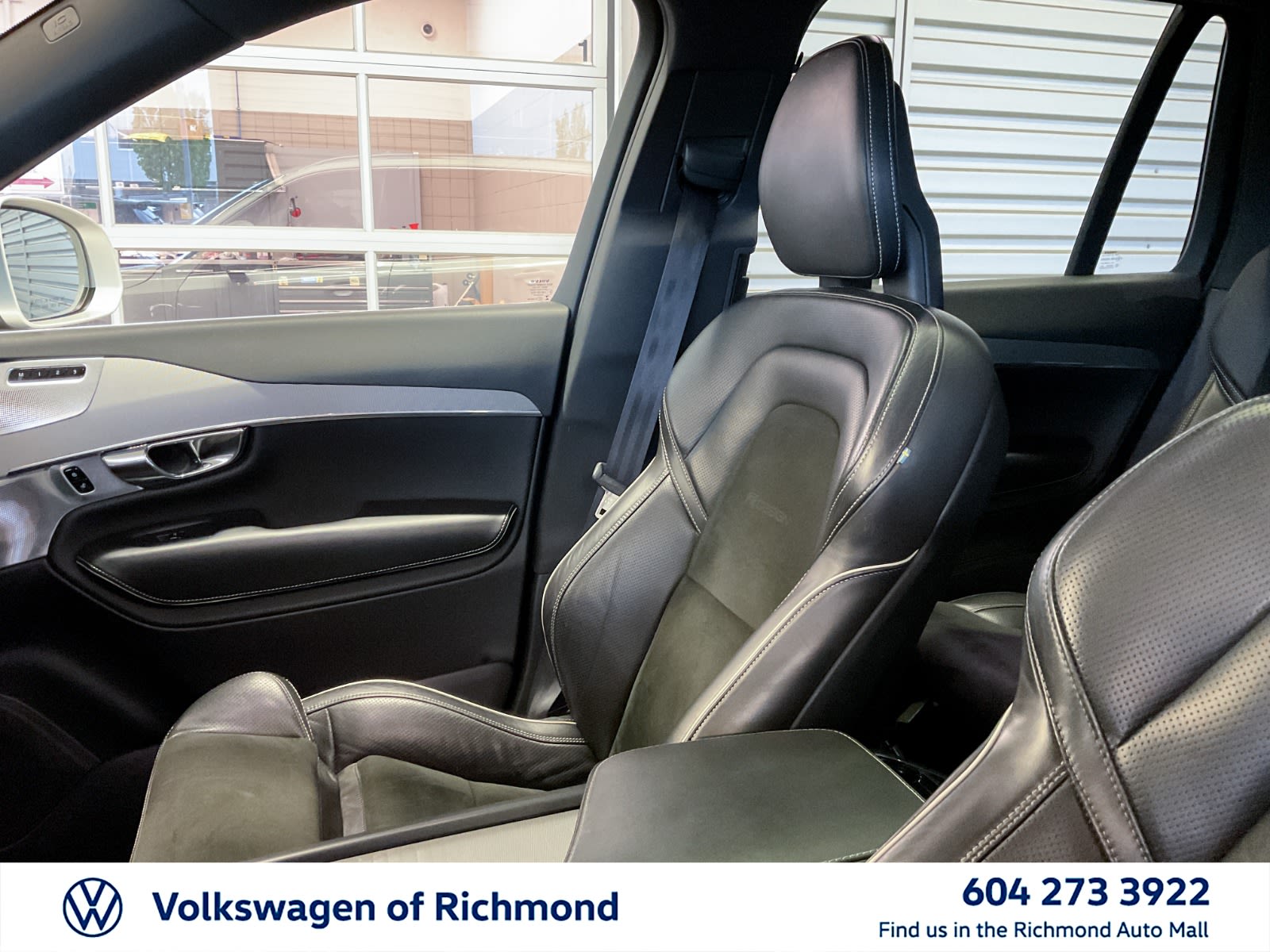 2016 Volvo XC90 Hybrid T8 R-Design, Vancouver, Cash