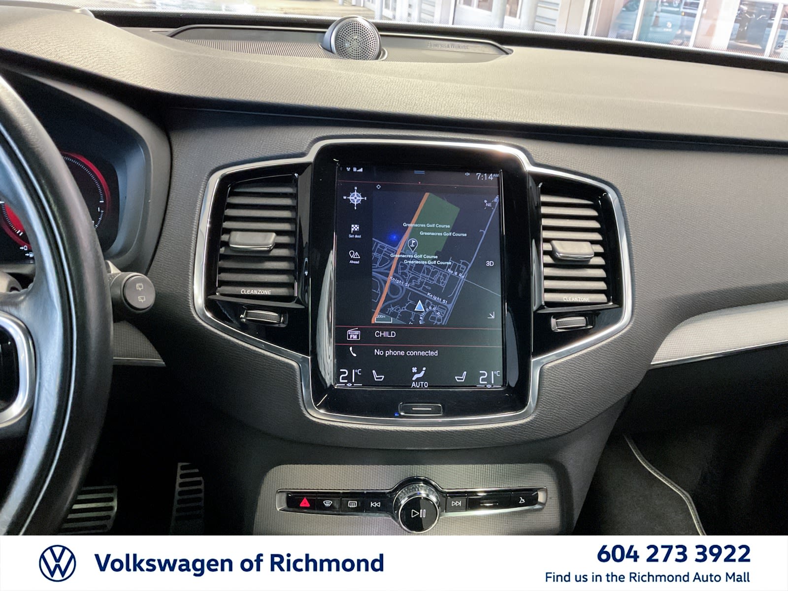2016 Volvo XC90 Hybrid T8 R-Design, Vancouver, Cash