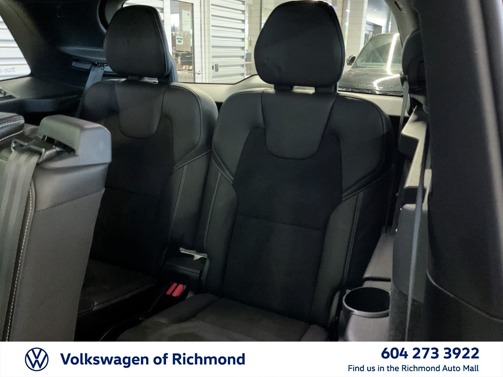 2016 Volvo XC90 Hybrid T8 R-Design, Vancouver, Cash