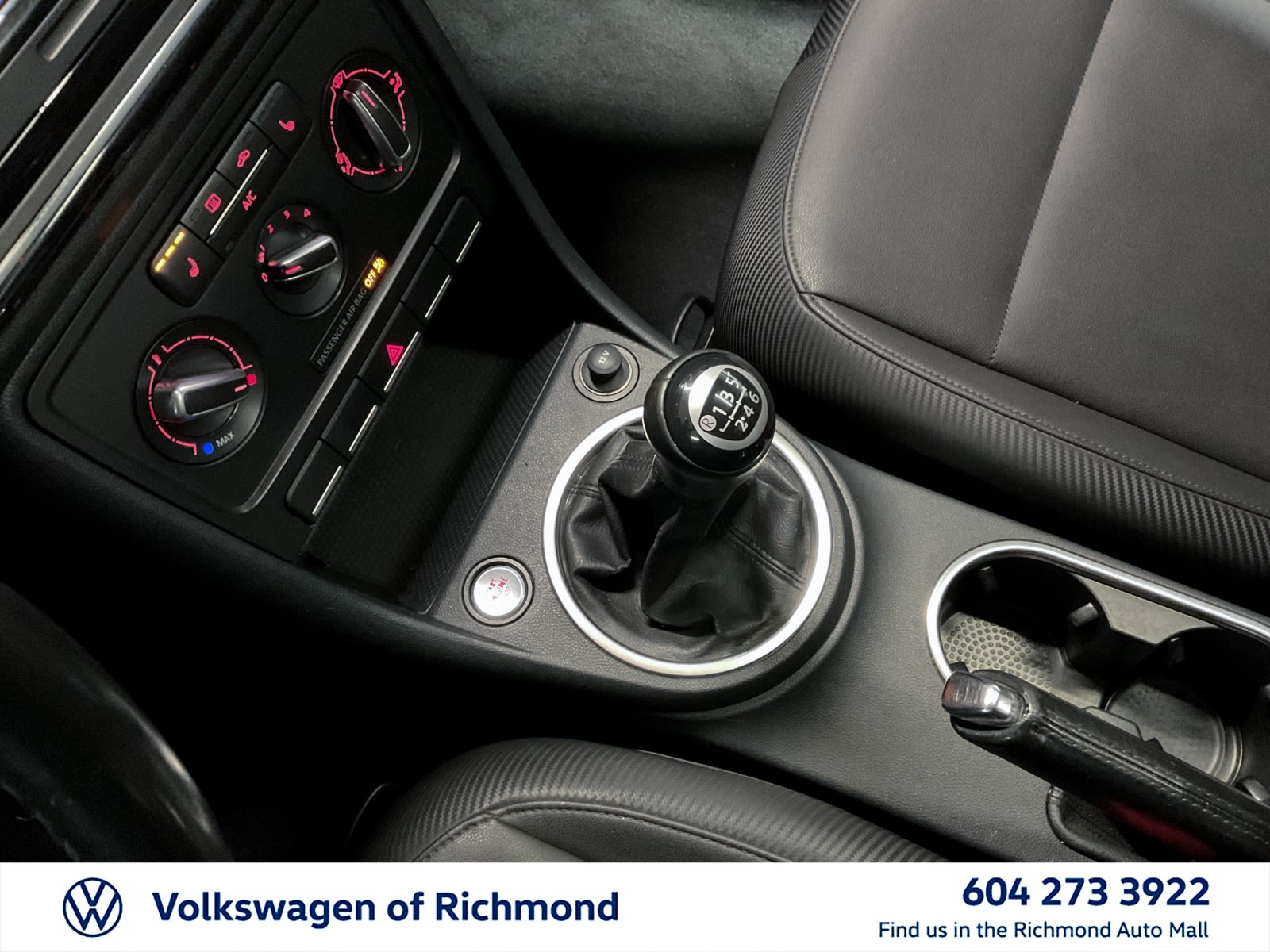 2015 Volkswagen Beetle Coupe Comfortline, Vancouver, Cash