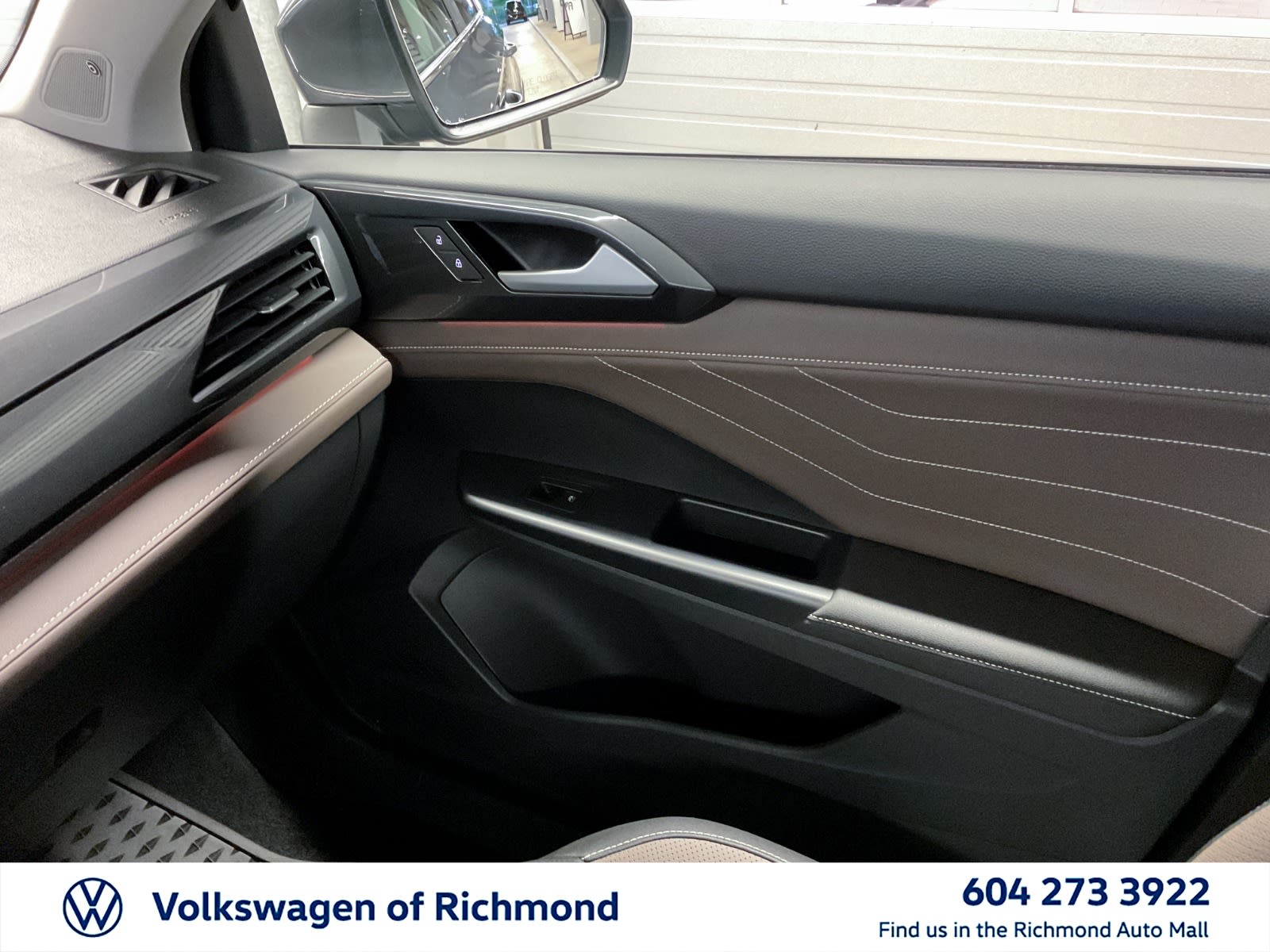 2024 Volkswagen Taos Highline, Vancouver, Cash