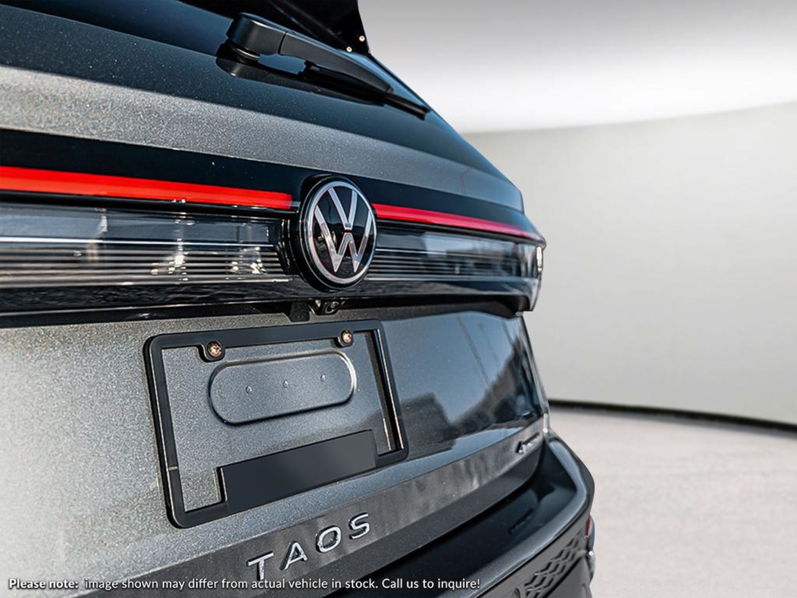 2025 Volkswagen Taos Highline, Vancouver, Cash
