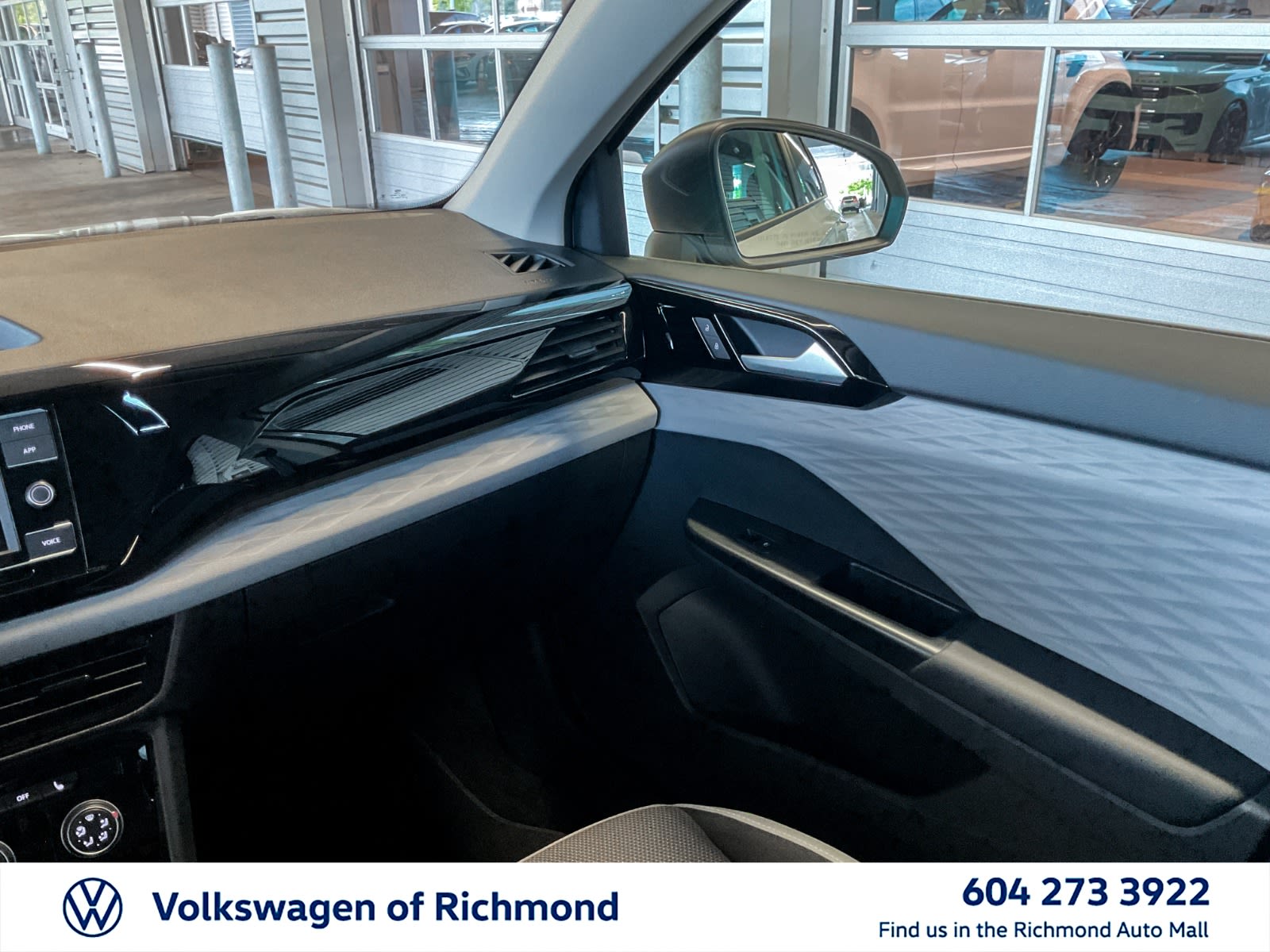 2023 Volkswagen Taos Trendline, Vancouver, Cash