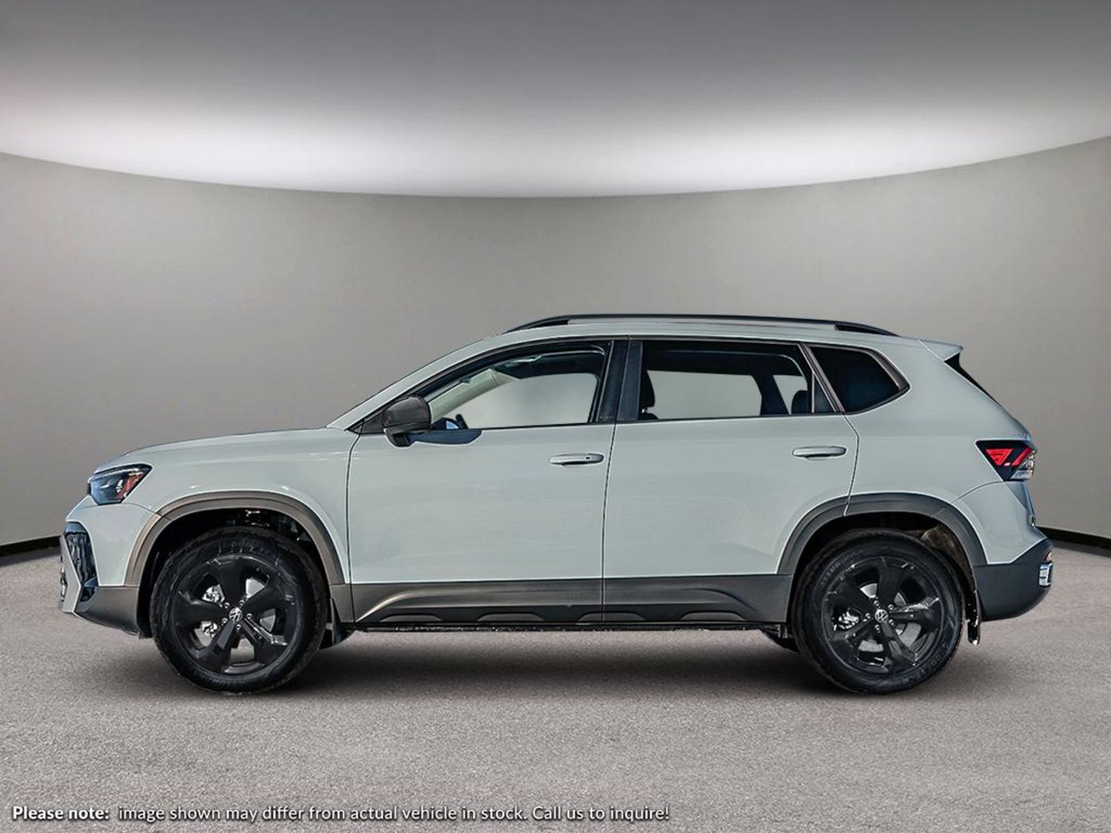2025 Volkswagen Taos Comfortline Black Edition, Vancouver, Cash