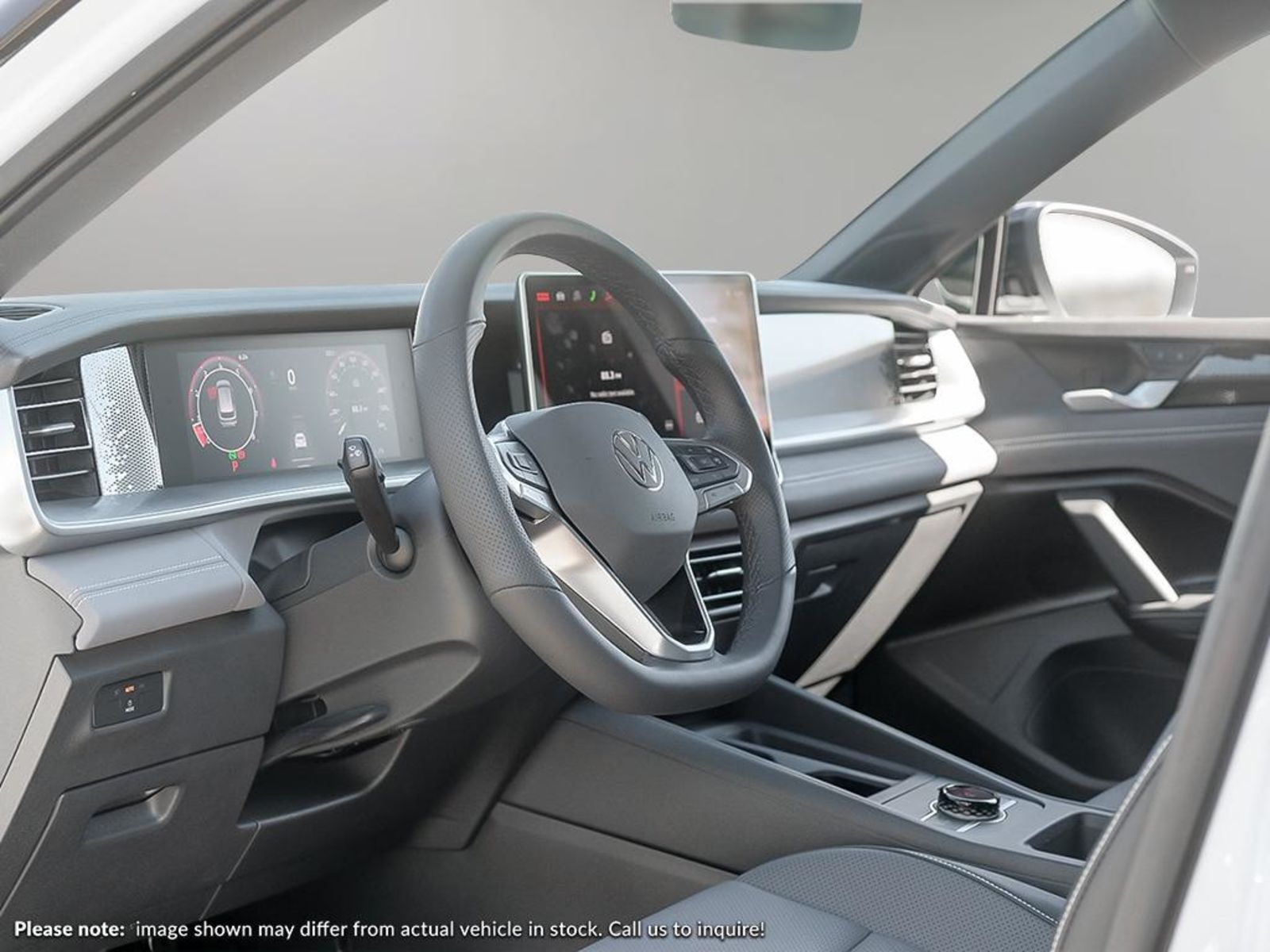 2025 Volkswagen Tiguan Comfortline R-Line Black Edition, Vancouver, Cash