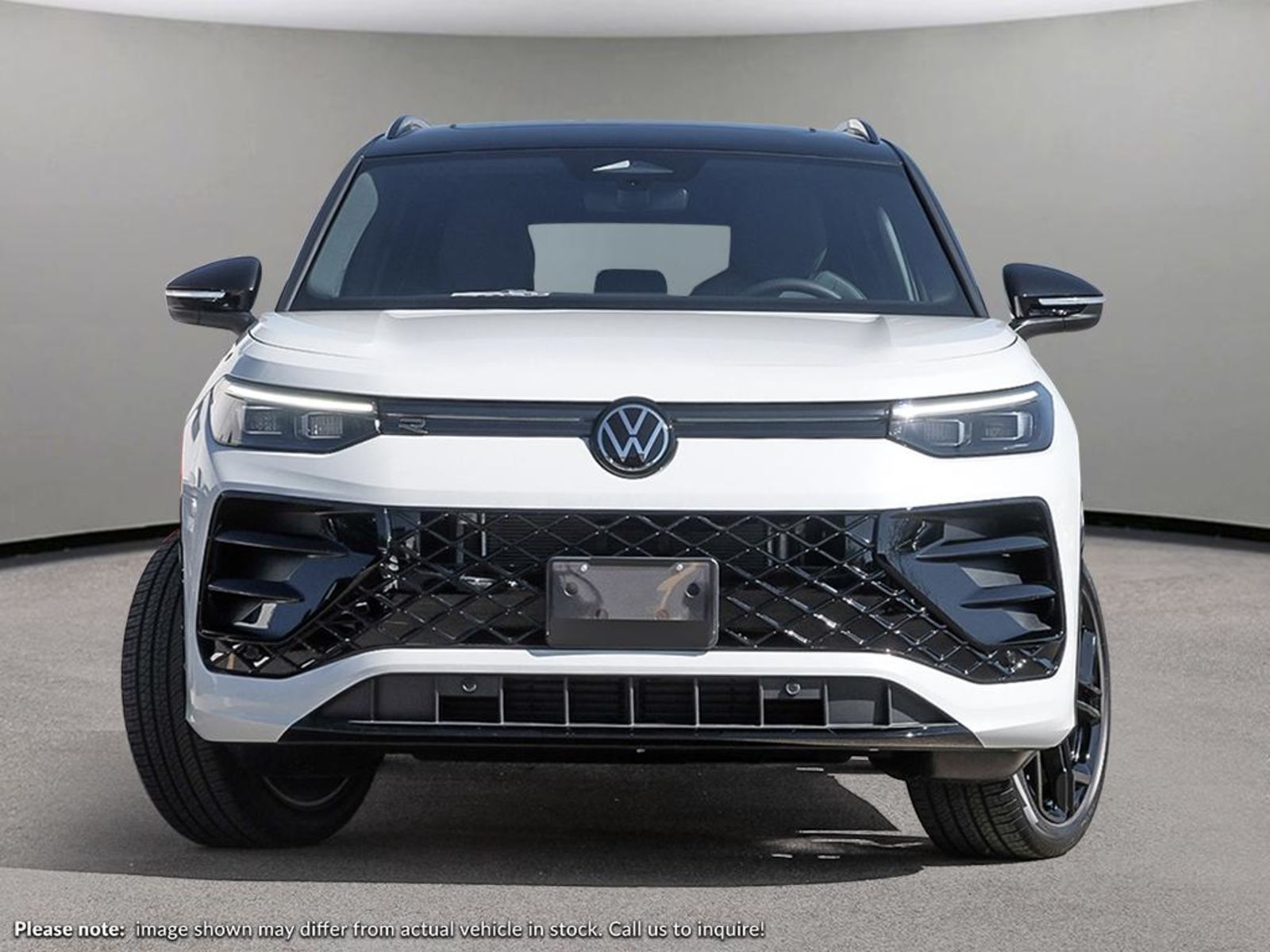 2025 Volkswagen Tiguan Comfortline R-Line Black Edition, Vancouver, Cash