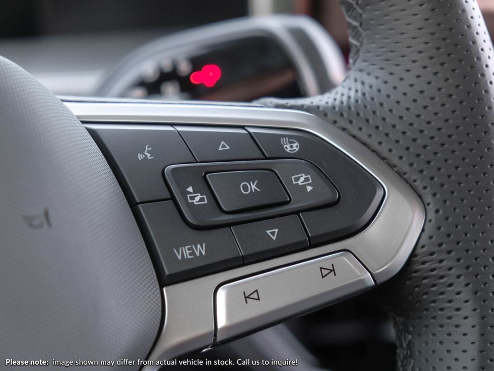 2025 Volkswagen Tiguan Comfortline R-Line Black Edition, Vancouver, Cash