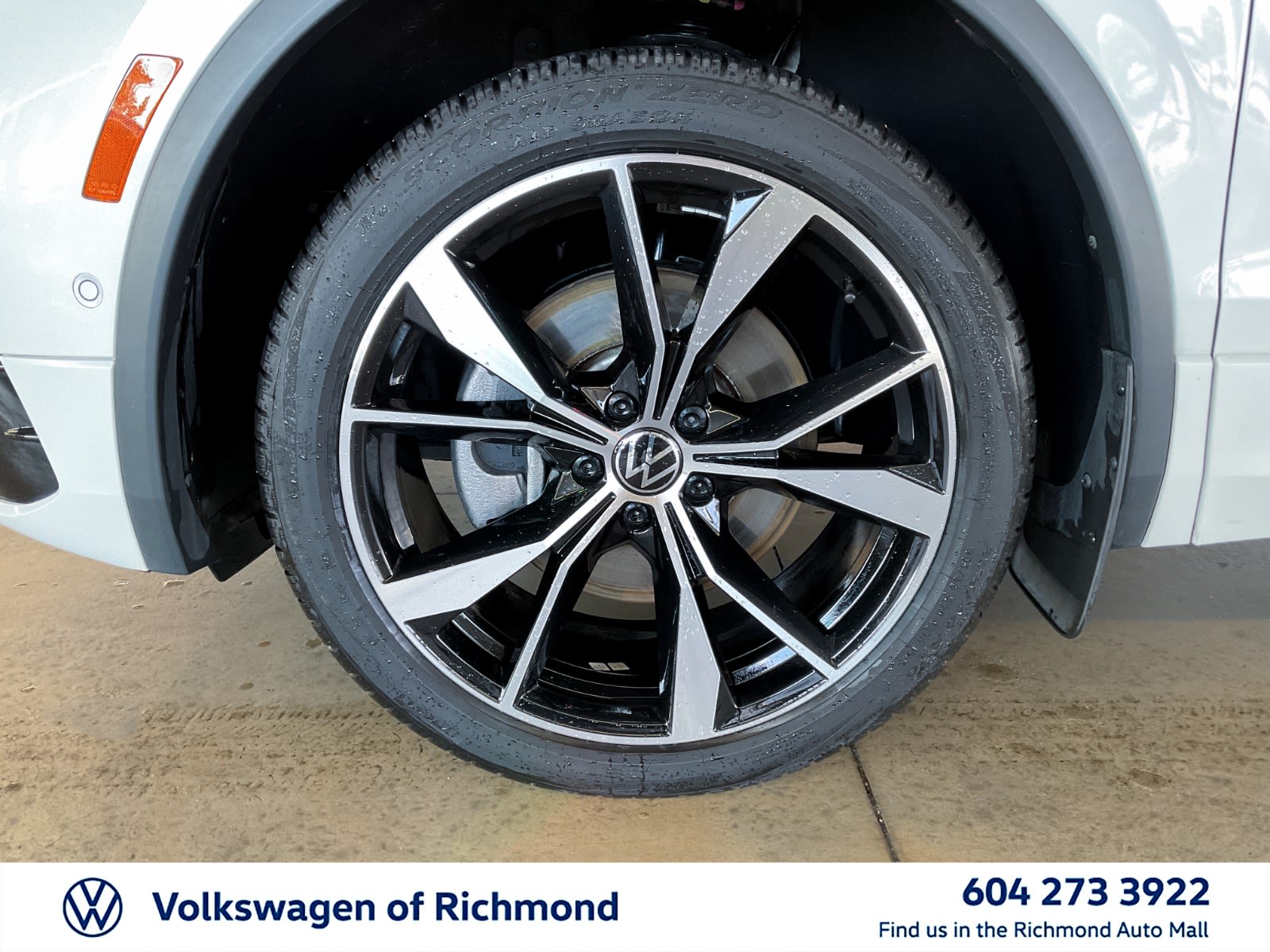 2022 Volkswagen Tiguan Highline R-Line, Vancouver, Cash