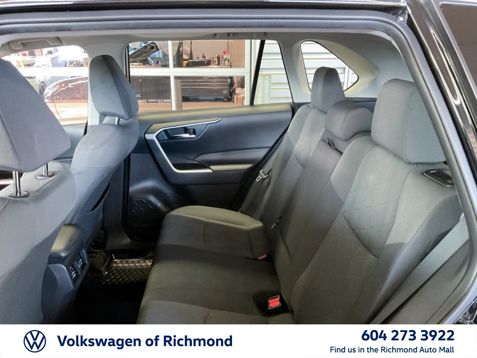 2021 Toyota RAV4 XLE, Vancouver, Cash
