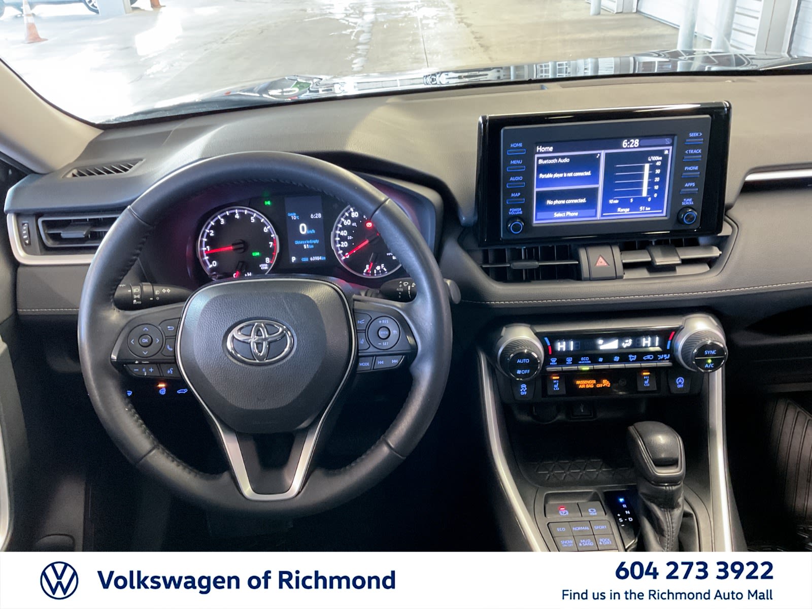 2021 Toyota RAV4 XLE, Vancouver, Cash
