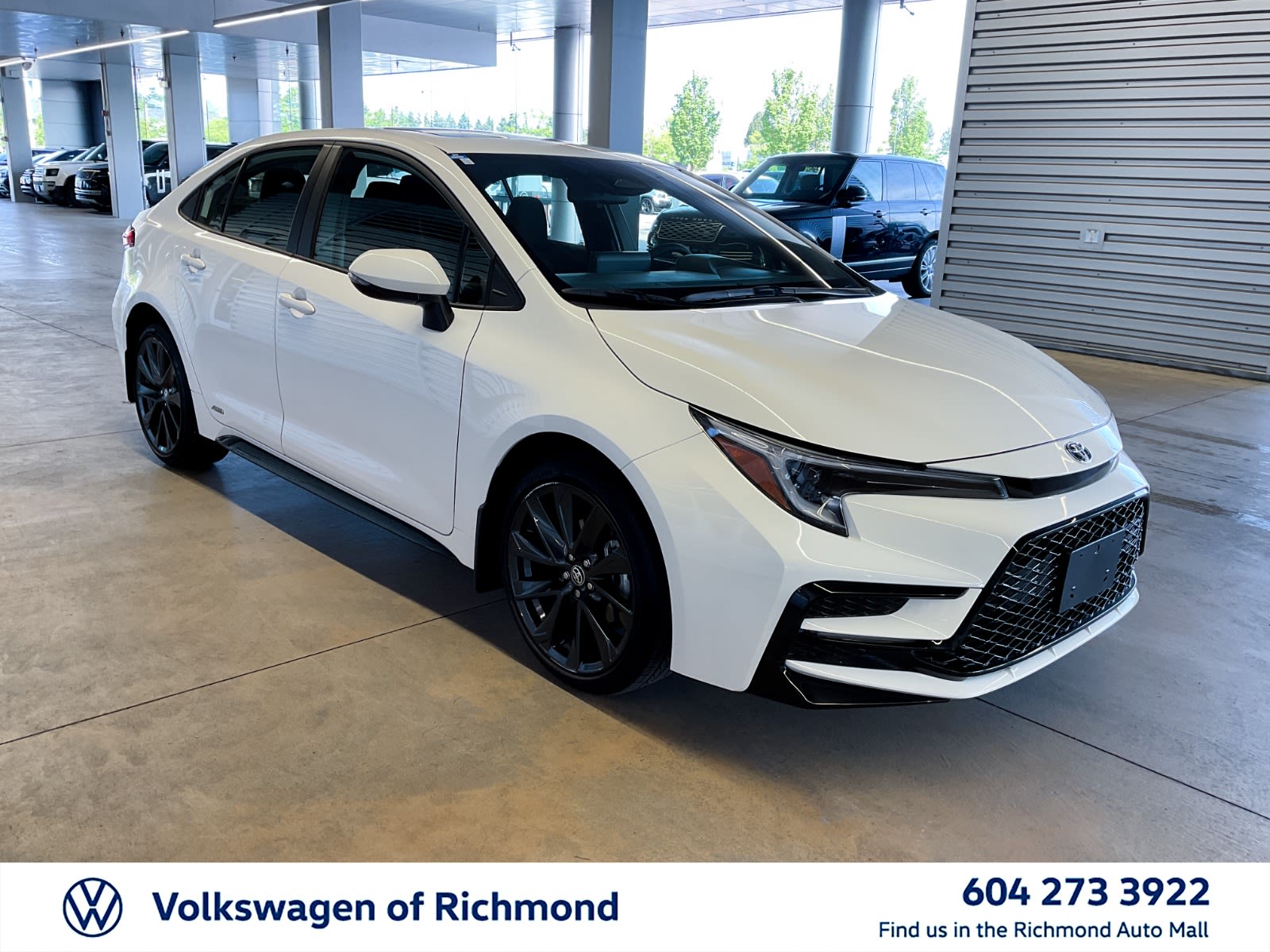 2025 Toyota Corolla Hybrid SE, Vancouver, Cash