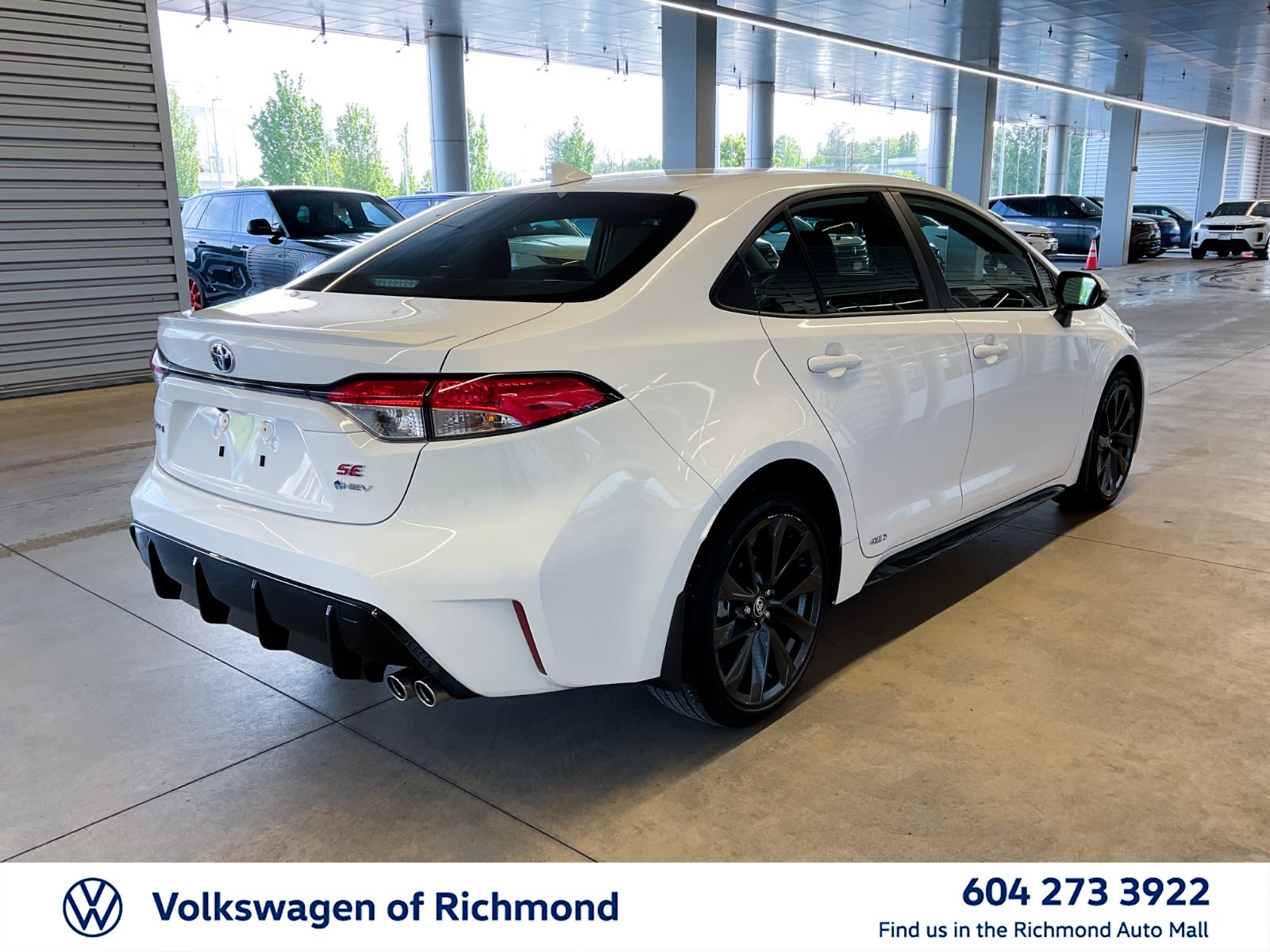 2025 Toyota Corolla Hybrid SE, Vancouver, Cash