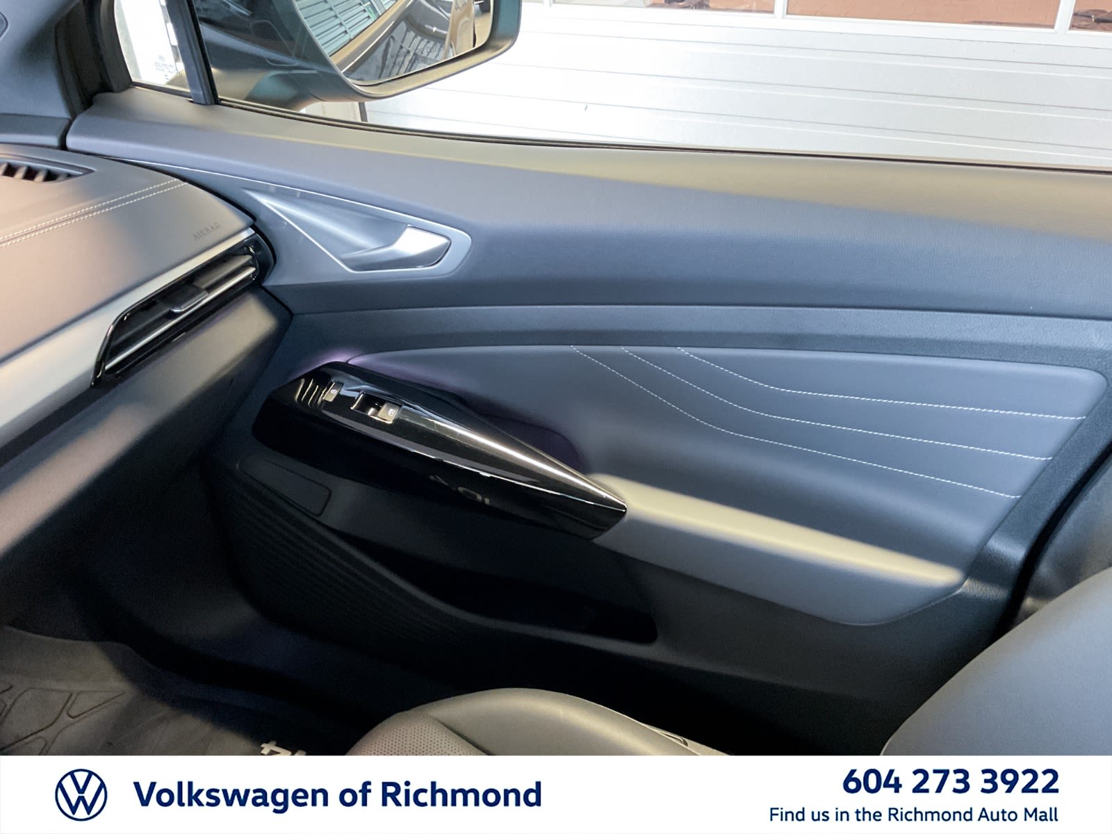 2023 Volkswagen ID.4 Pro, Vancouver, Cash