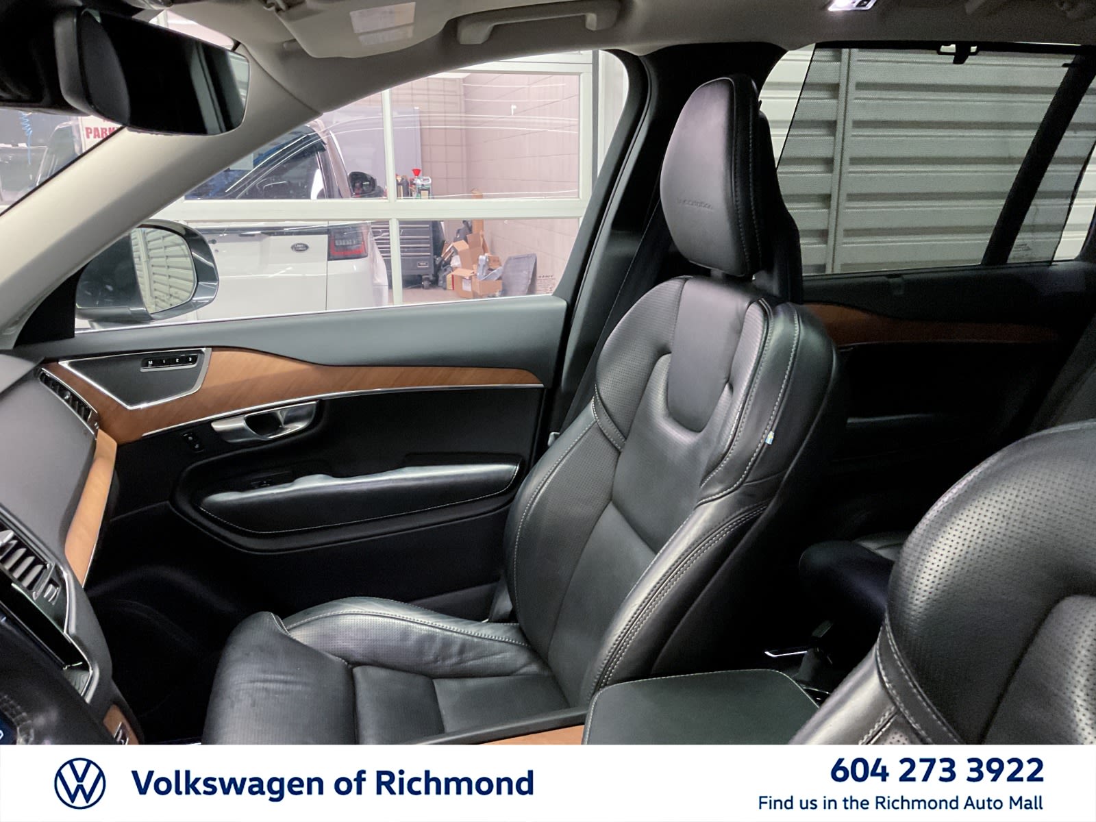 2018 Volvo XC90 Inscription, Vancouver, Cash