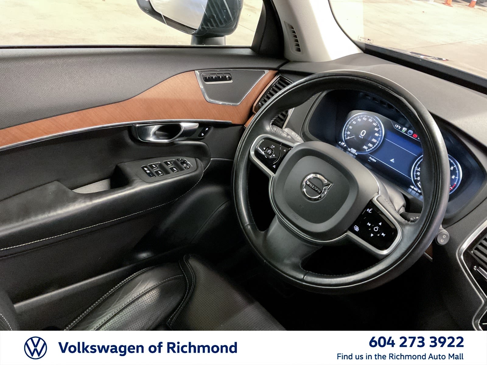 2018 Volvo XC90 Inscription, Vancouver, Cash