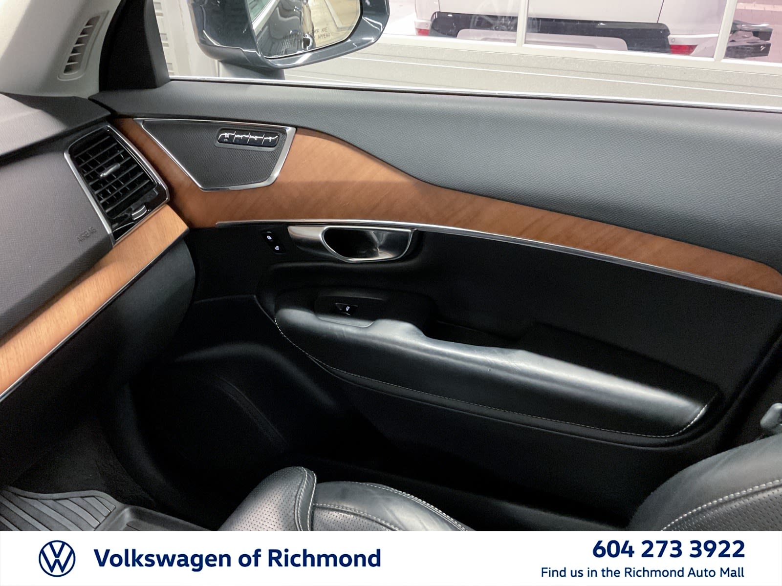 2018 Volvo XC90 Inscription, Vancouver, Cash