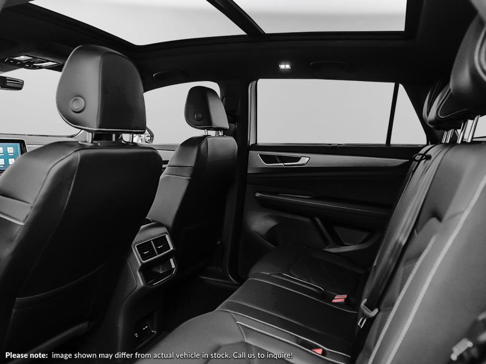 2025 Volkswagen Atlas Cross Sport Comfortline R-Line Black Edition, Vancouver, Cash