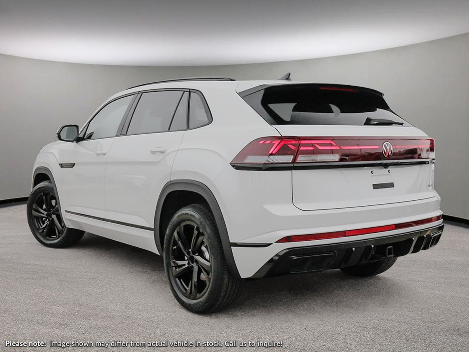 2025 Volkswagen Atlas Cross Sport Comfortline R-Line Black Edition, Vancouver, Cash