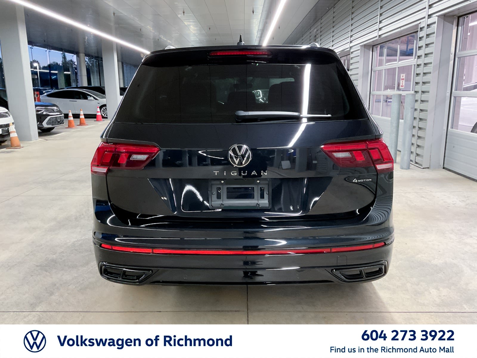 2024 Volkswagen Tiguan Comfortline R-Line Black Edition, Vancouver, Cash
