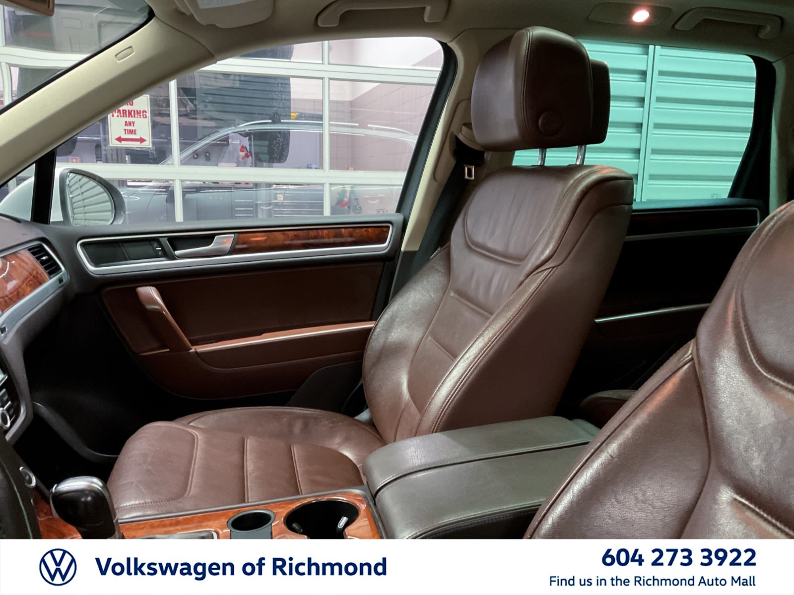 2012 Volkswagen Touareg Highline, Vancouver, Cash