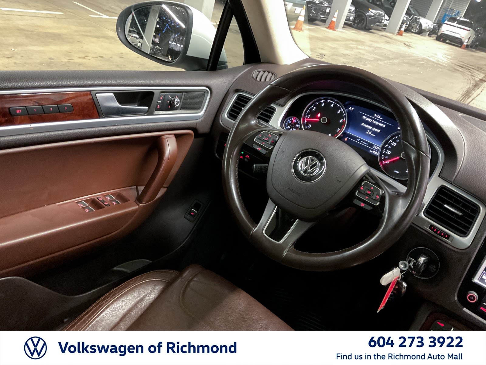 2012 Volkswagen Touareg Highline, Vancouver, Cash