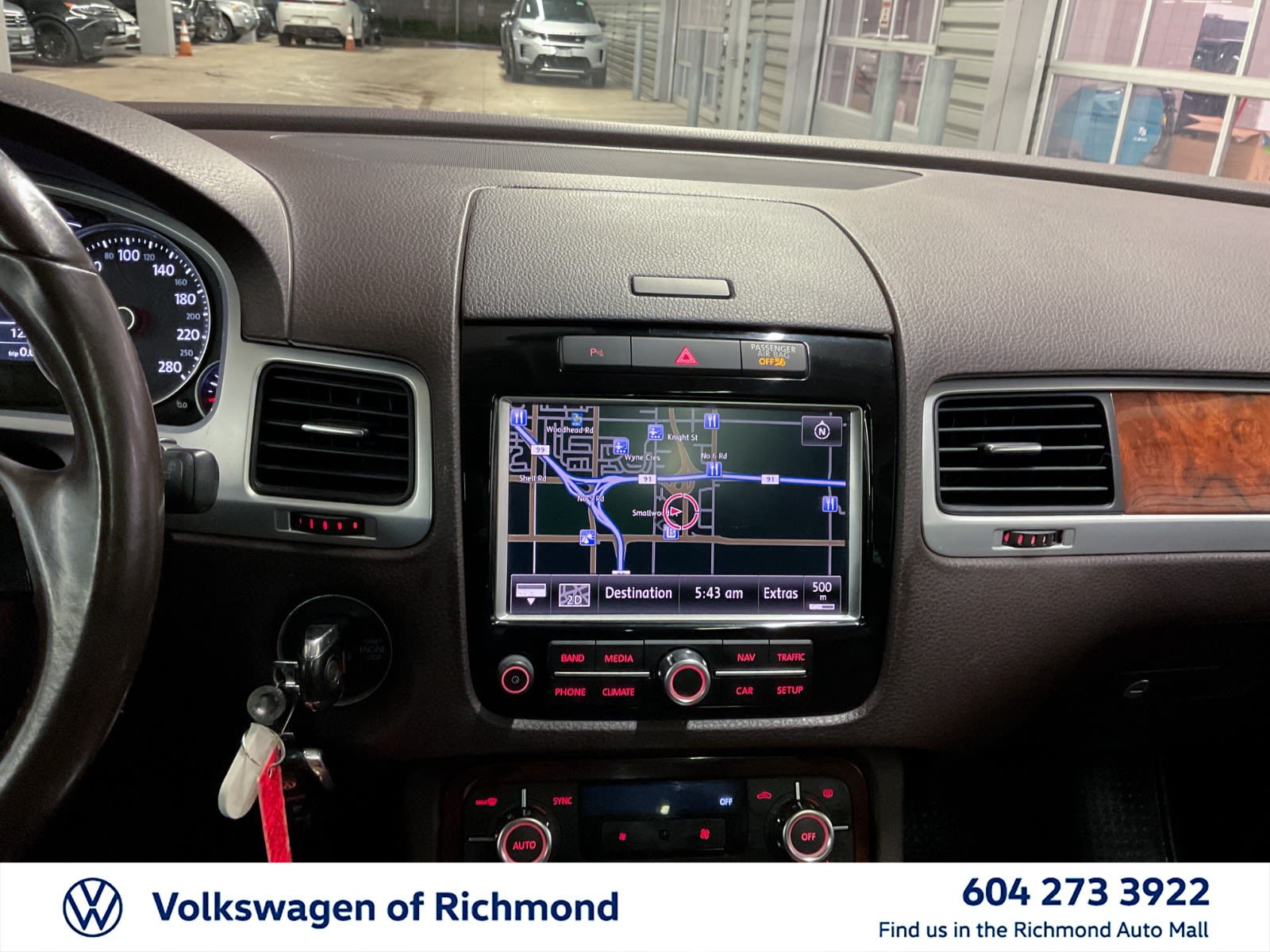 2012 Volkswagen Touareg Highline, Vancouver, Cash