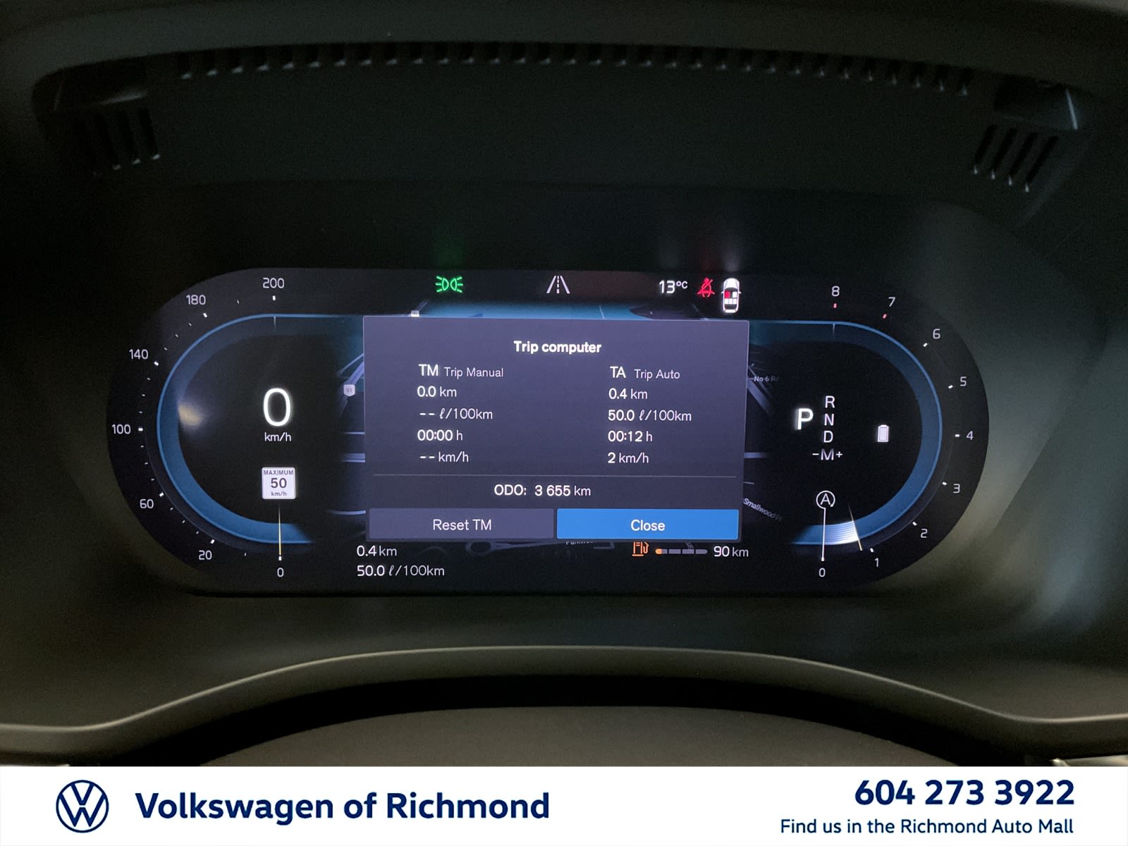 2025 Volvo XC60 Ultra Dark Theme, Vancouver, Cash