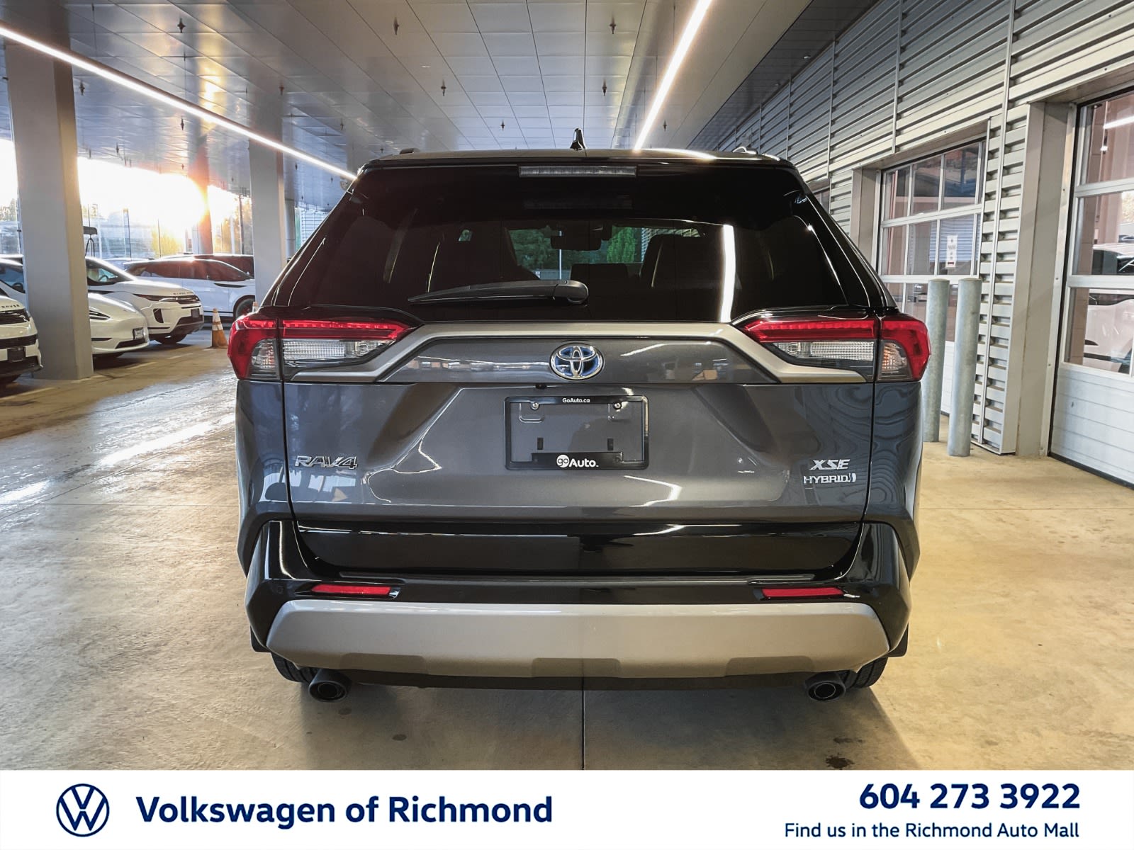 2022 Toyota RAV4 Hybrid XSE, Vancouver, Cash