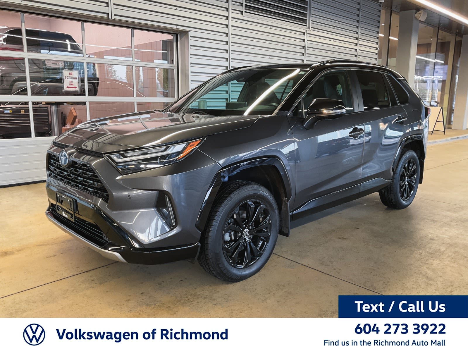 2022 Toyota RAV4 Hybrid XSE, Vancouver, Cash