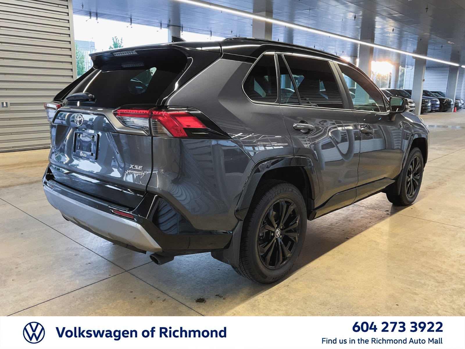 2022 Toyota RAV4 Hybrid XSE, Vancouver, Cash