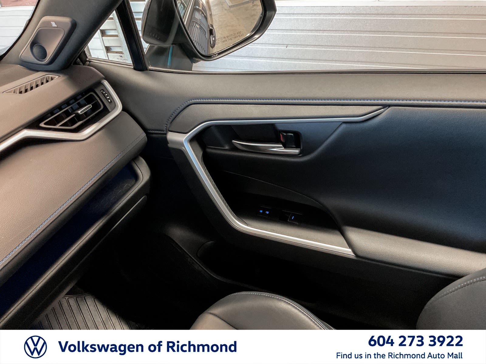 2022 Toyota RAV4 Hybrid XSE, Vancouver, Cash