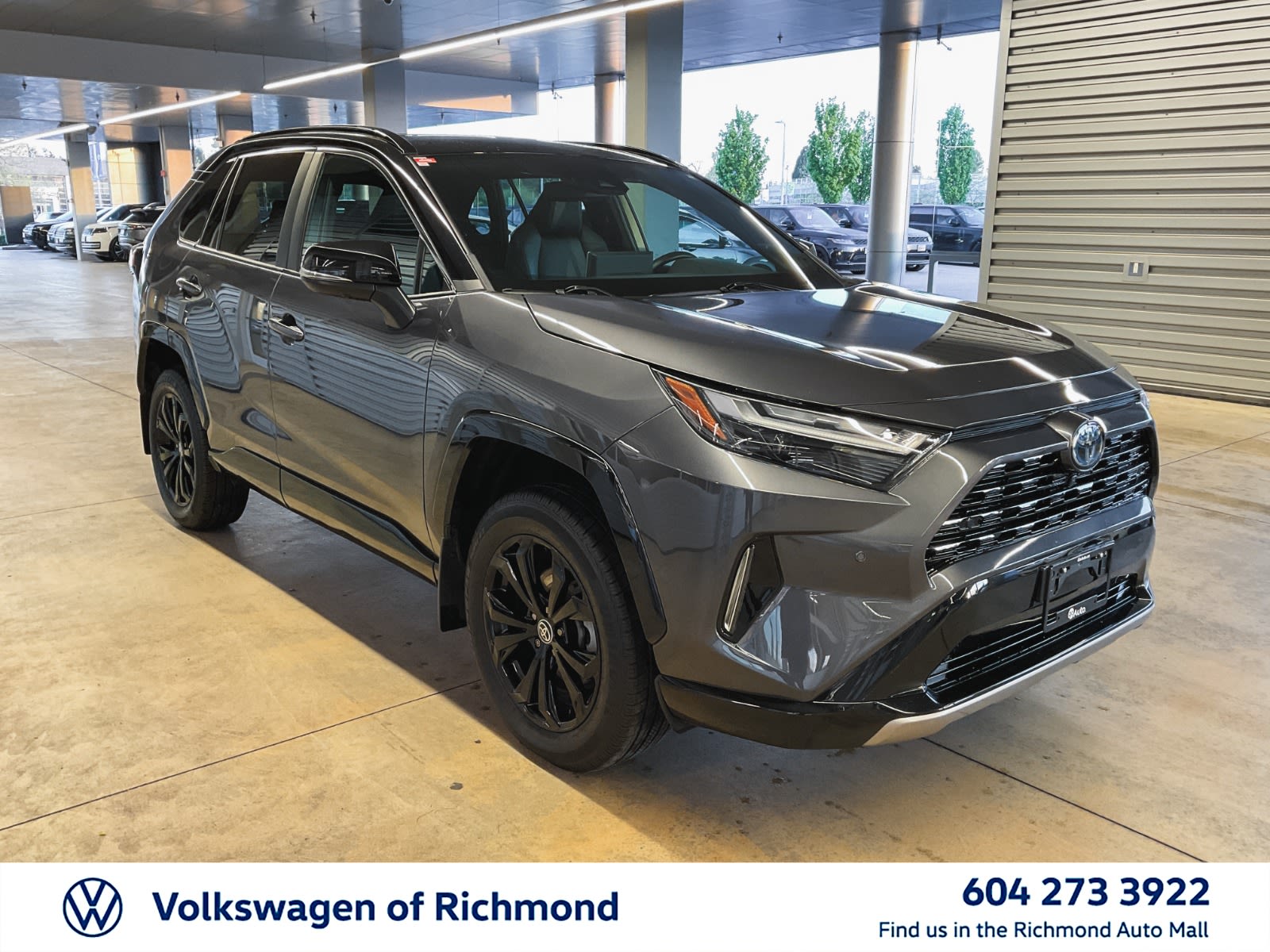 2022 Toyota RAV4 Hybrid XSE, Vancouver, Cash