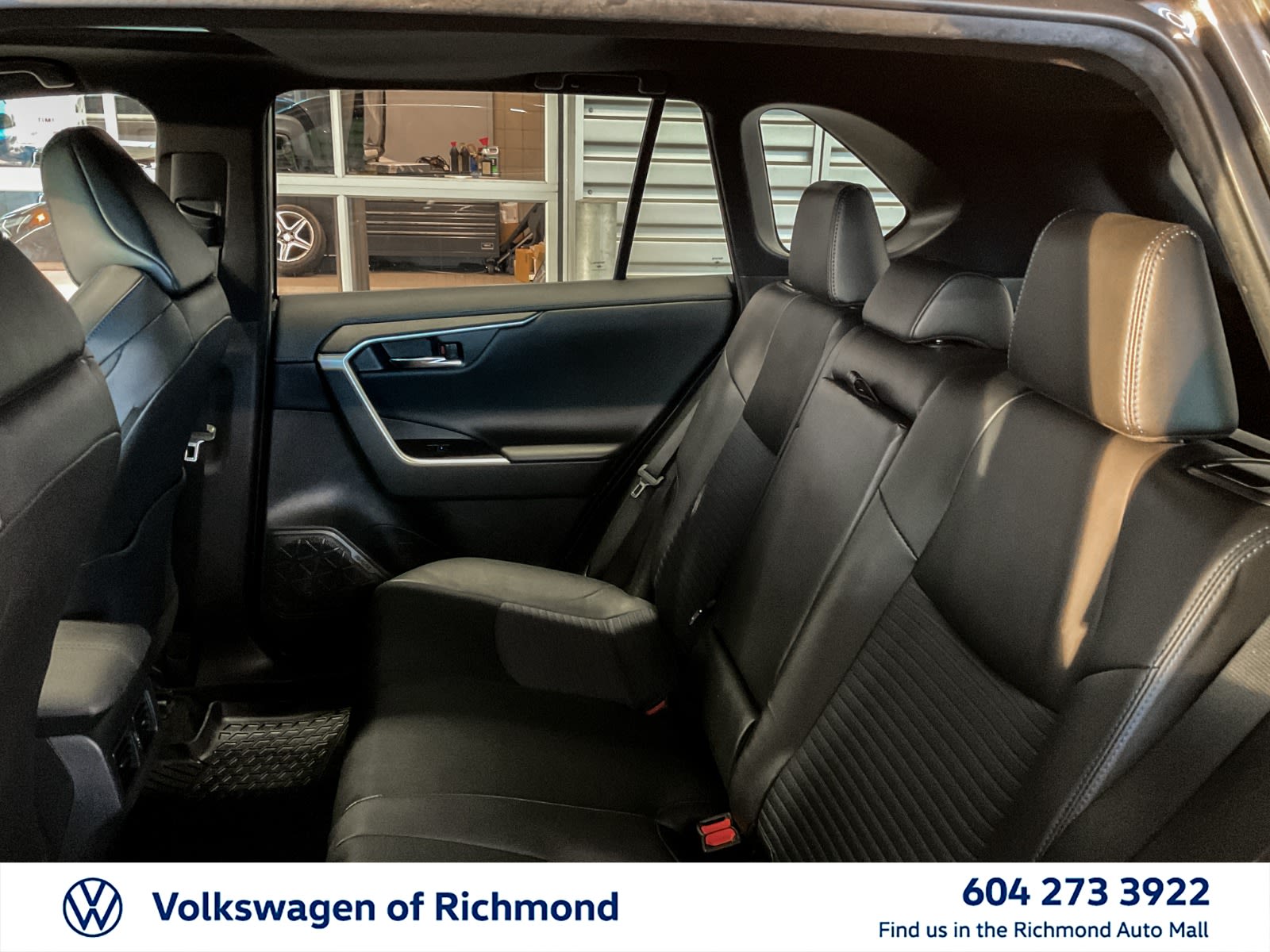 2022 Toyota RAV4 Hybrid XSE, Vancouver, Cash