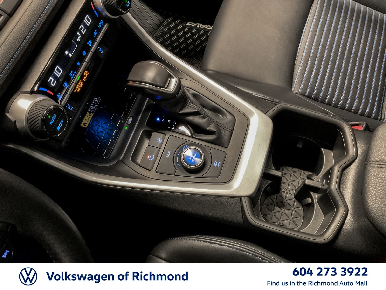 2022 Toyota RAV4 Hybrid XSE, Vancouver, Cash