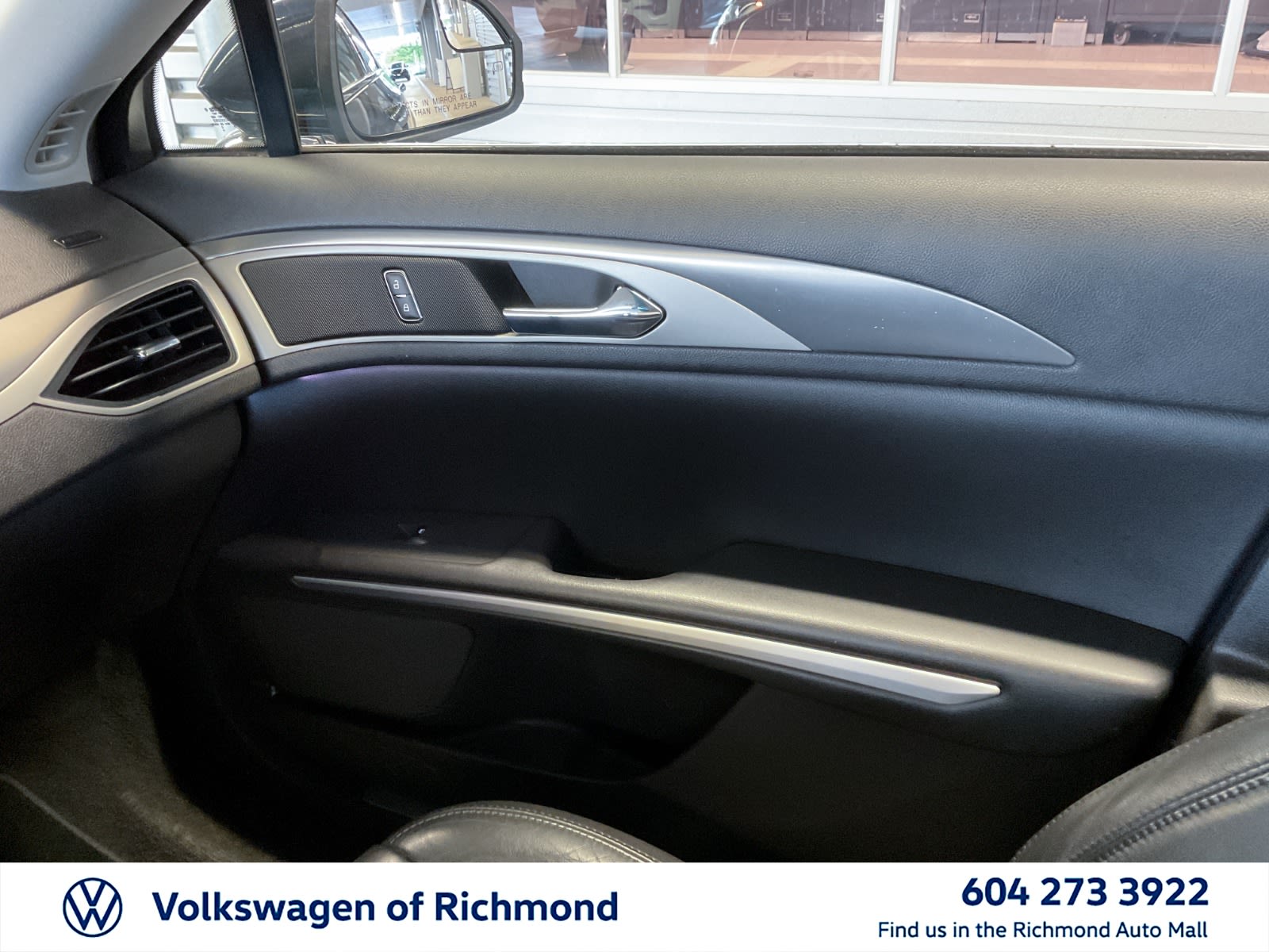 2014 Lincoln MKZ Hybrid, Vancouver, Cash