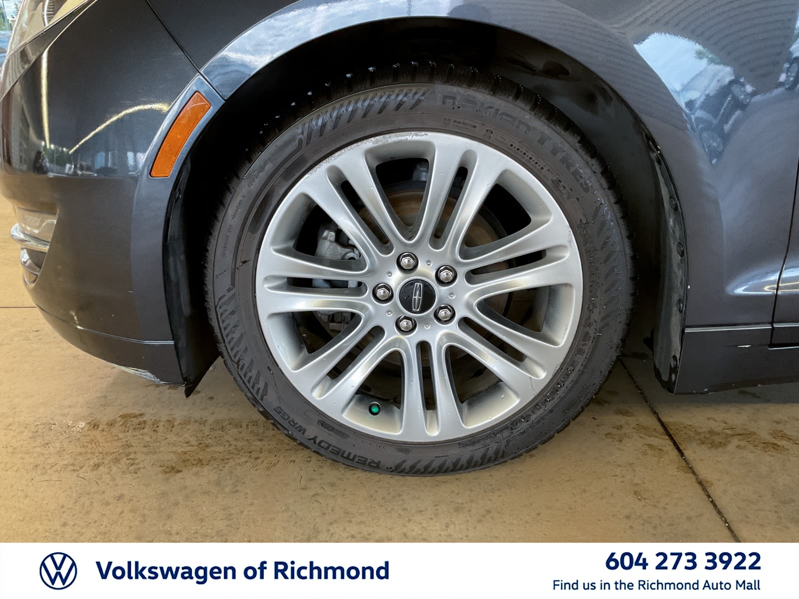 2014 Lincoln MKZ Hybrid, Vancouver, Cash