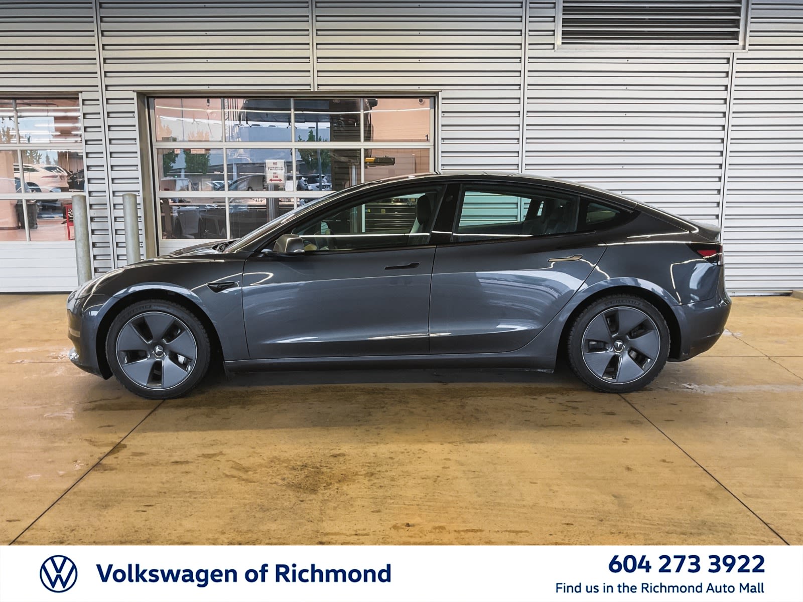 2021 Tesla Model 3 Standard Range Plus, Vancouver, Cash