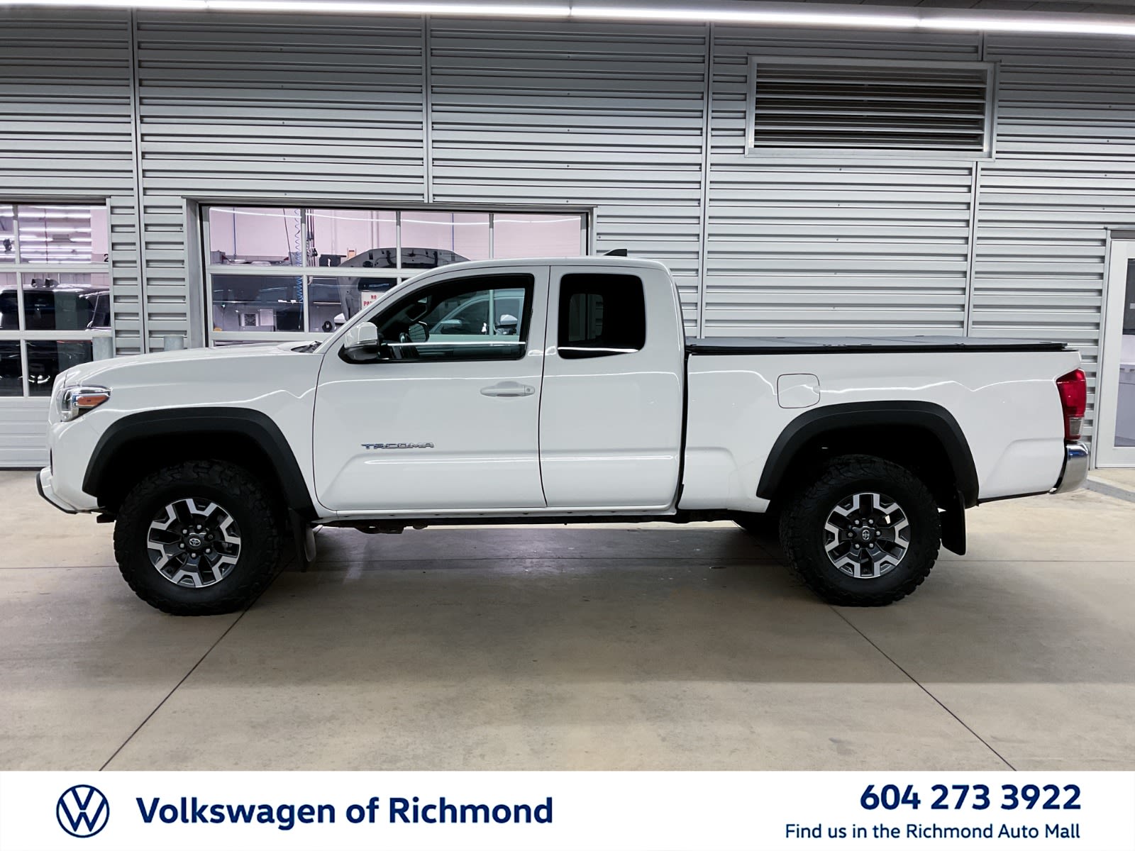 2017 Toyota Tacoma SR5, Vancouver, Cash