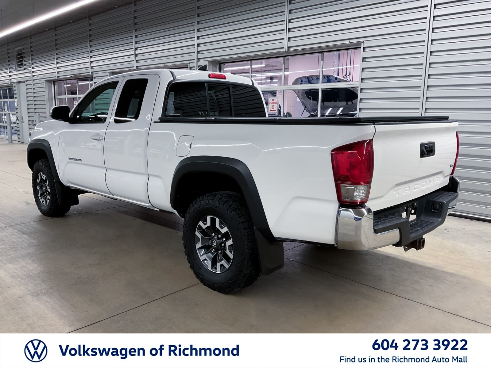 2017 Toyota Tacoma SR5, Vancouver, Cash