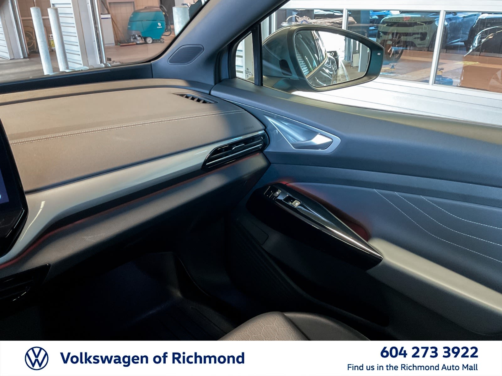 2023 Volkswagen ID.4 Pro, Vancouver, Cash