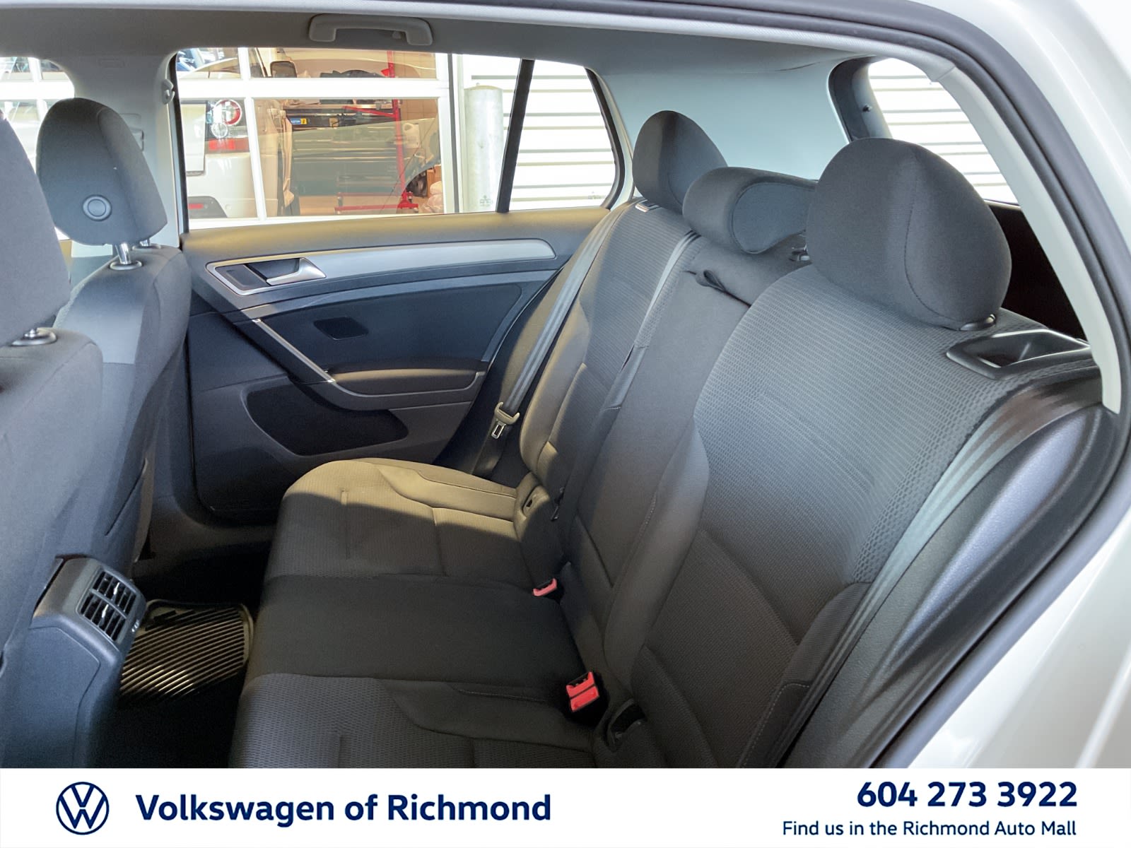 2017 Volkswagen Golf Trendline, Vancouver, Cash