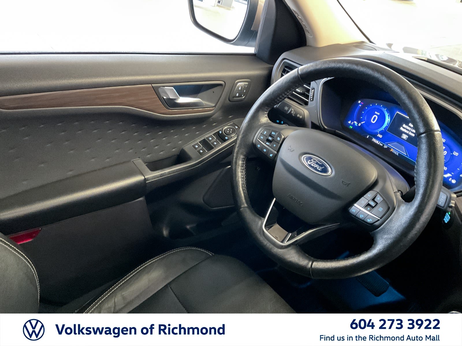 2020 Ford Escape Titanium Hybrid, 温哥华, 全款车