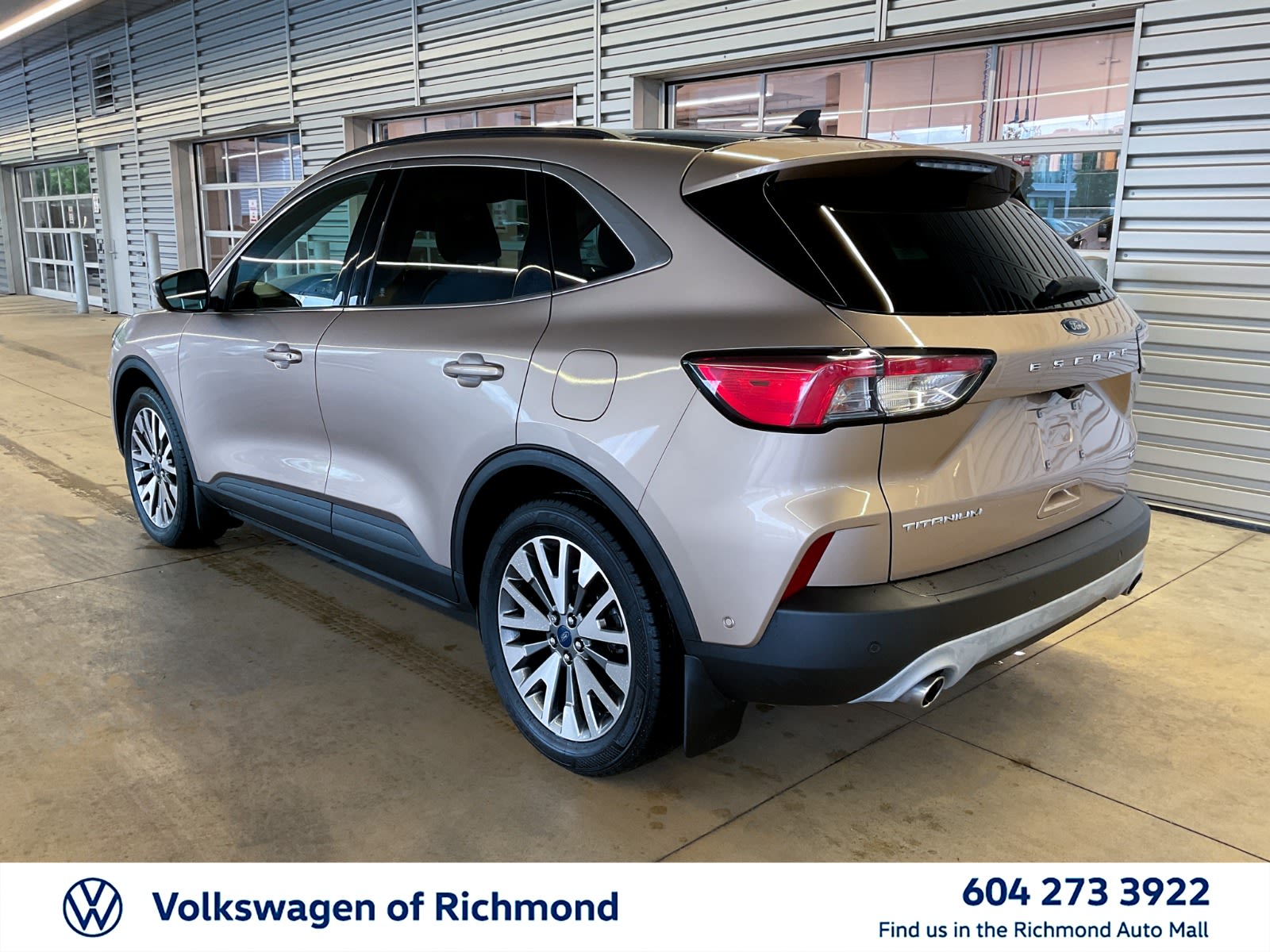 2020 Ford Escape Titanium Hybrid, 温哥华, 全款车