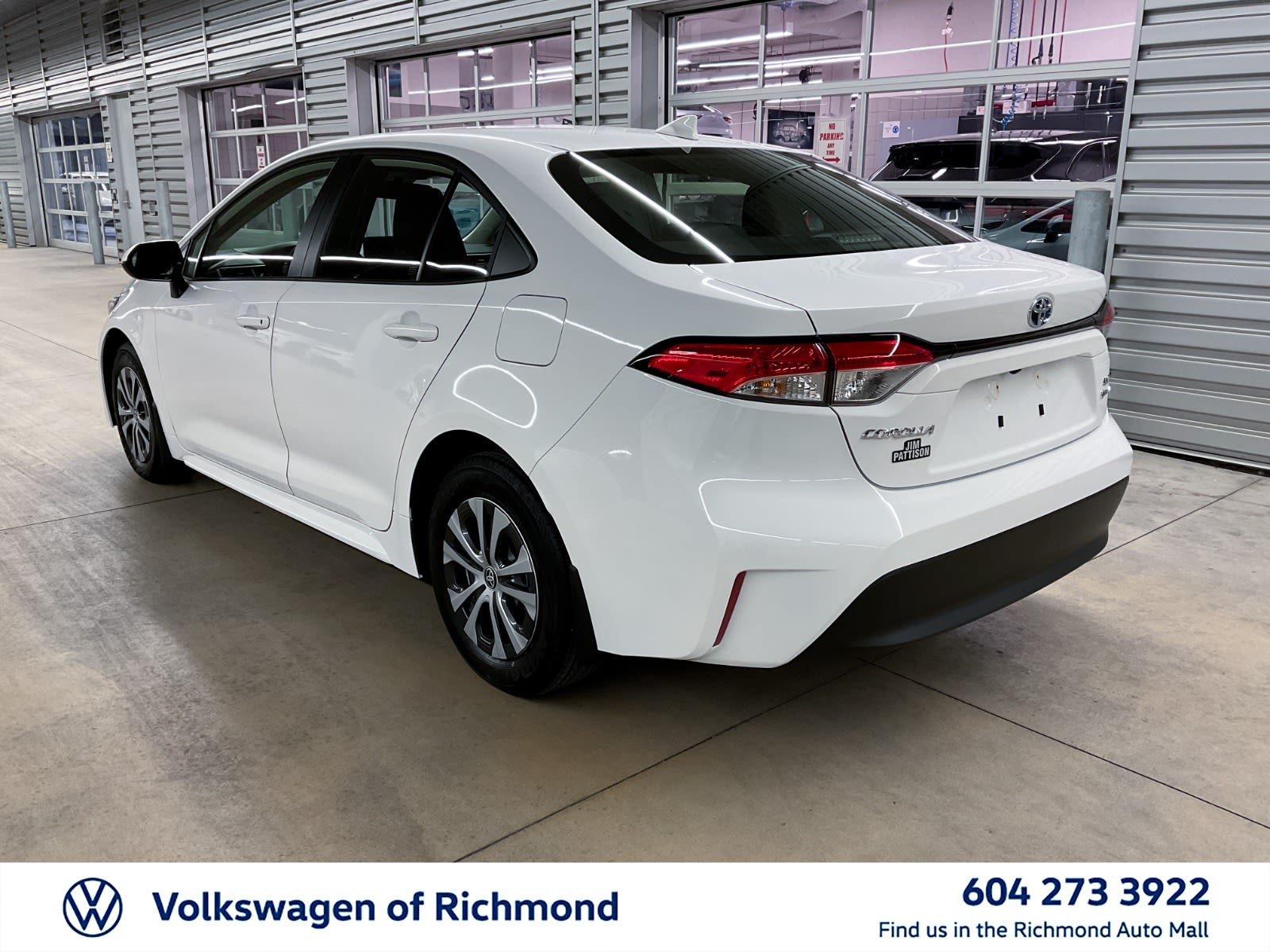 2025 Toyota Corolla Hybrid LE, Vancouver, Cash