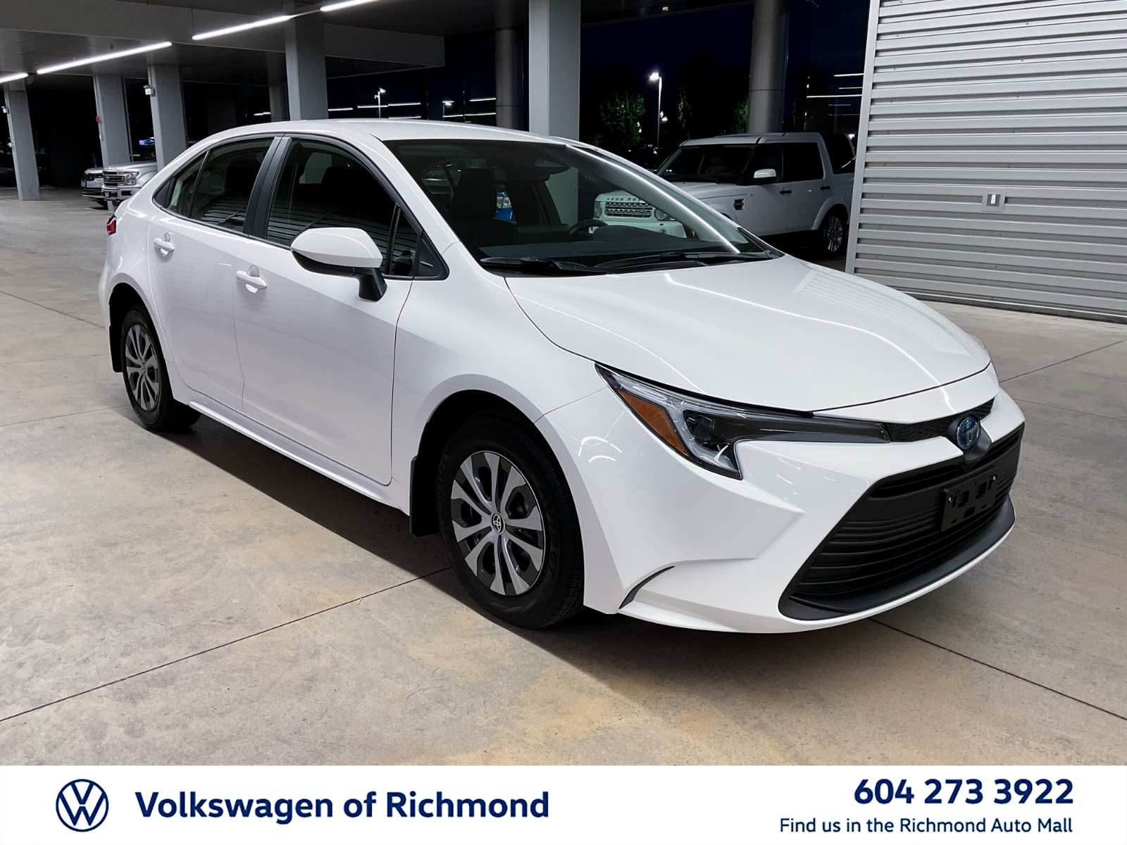 2025 Toyota Corolla Hybrid LE, Vancouver, Cash